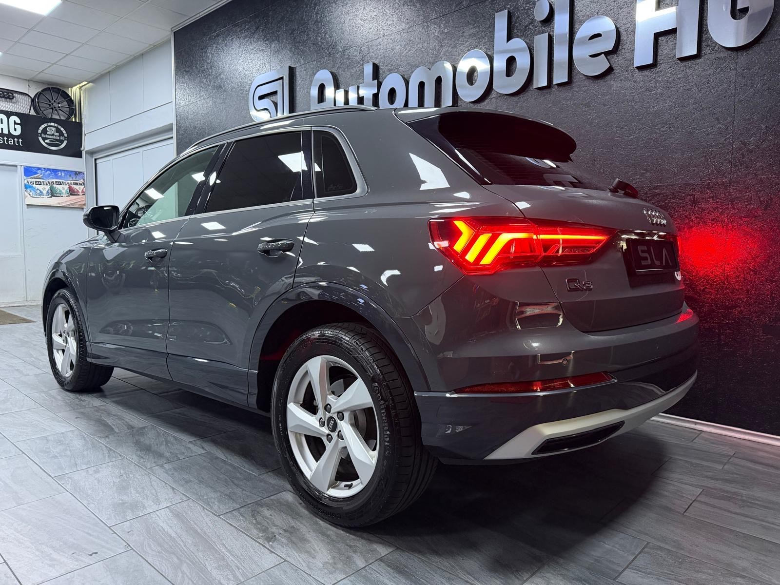 AUDI Q3 35 TDI advanced quattro S-tronic / CH Auto 1 Hand / Gepflegt-image-6