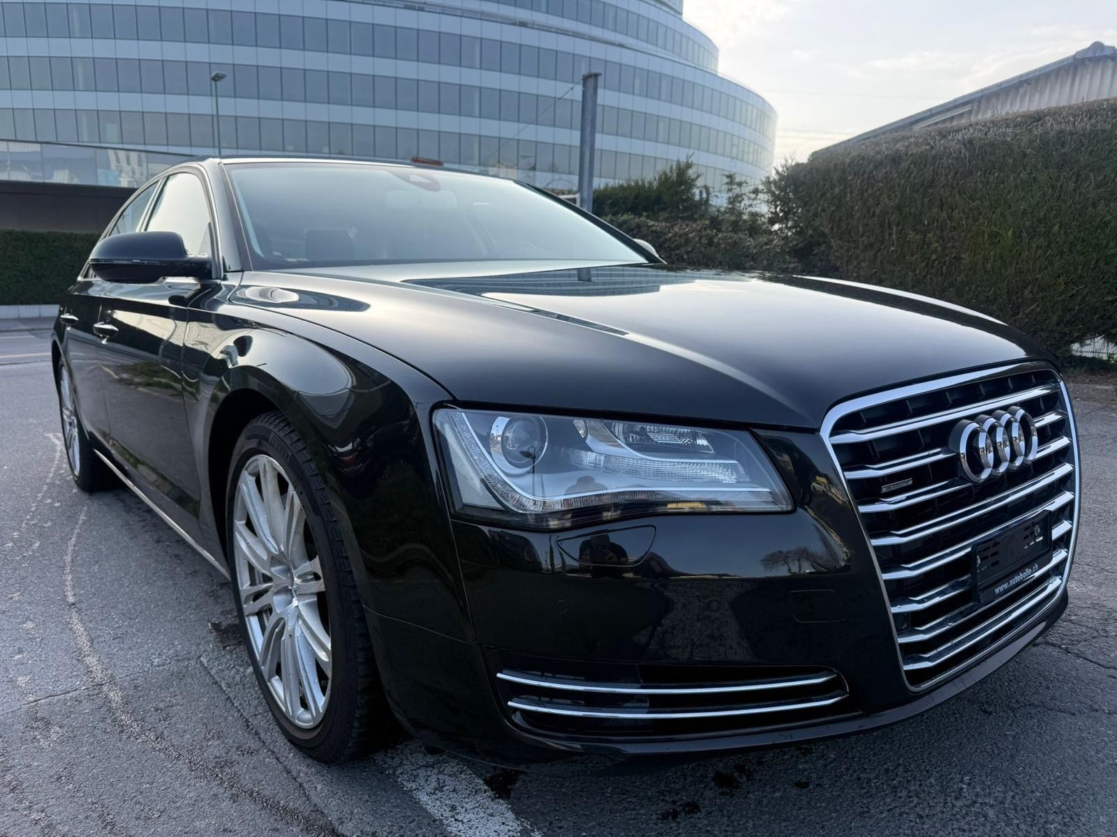 AUDI A8 4.2 TDI quattro tiptronic-image-1