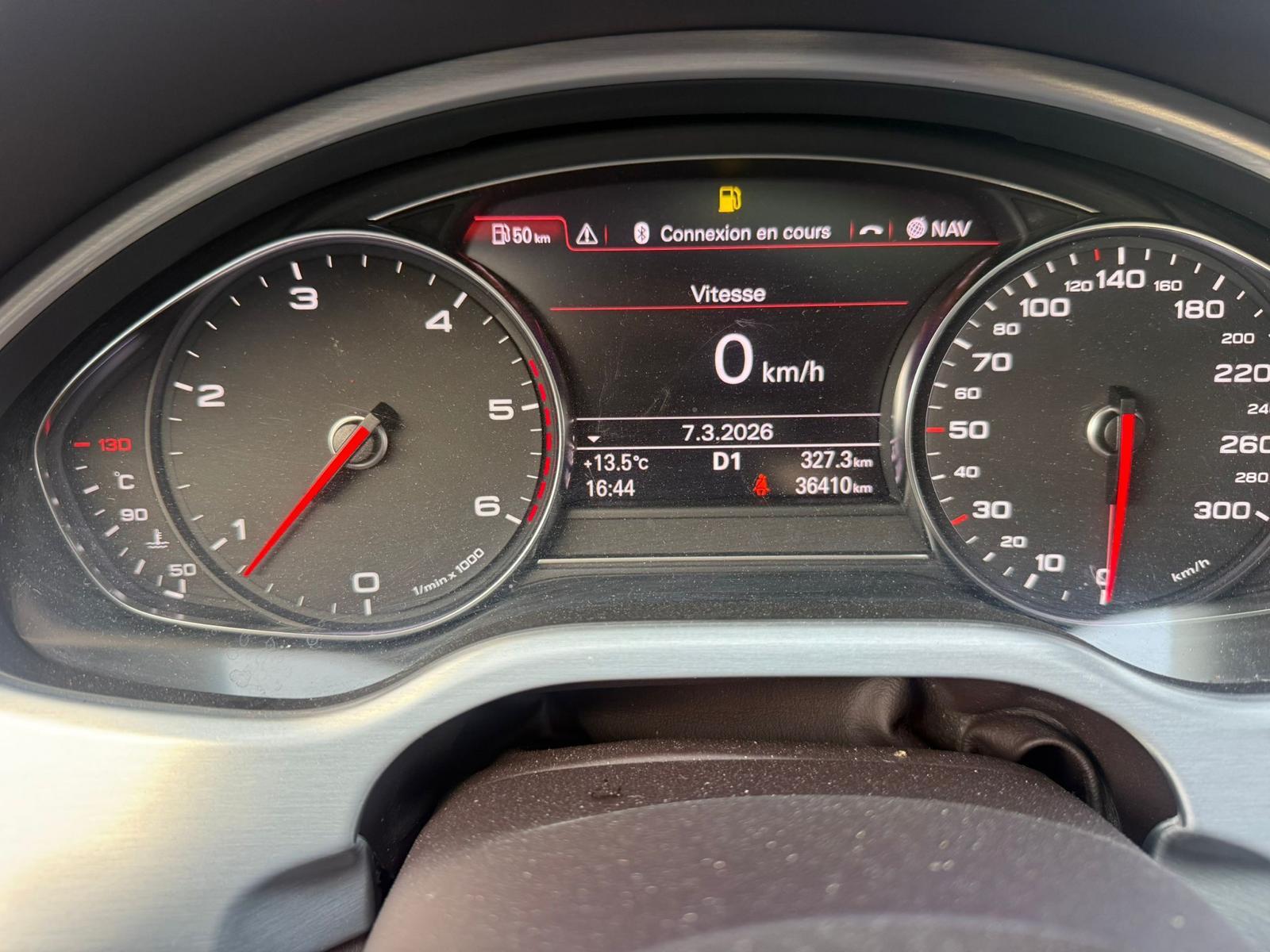 AUDI A8 4.2 TDI quattro tiptronic-image-13