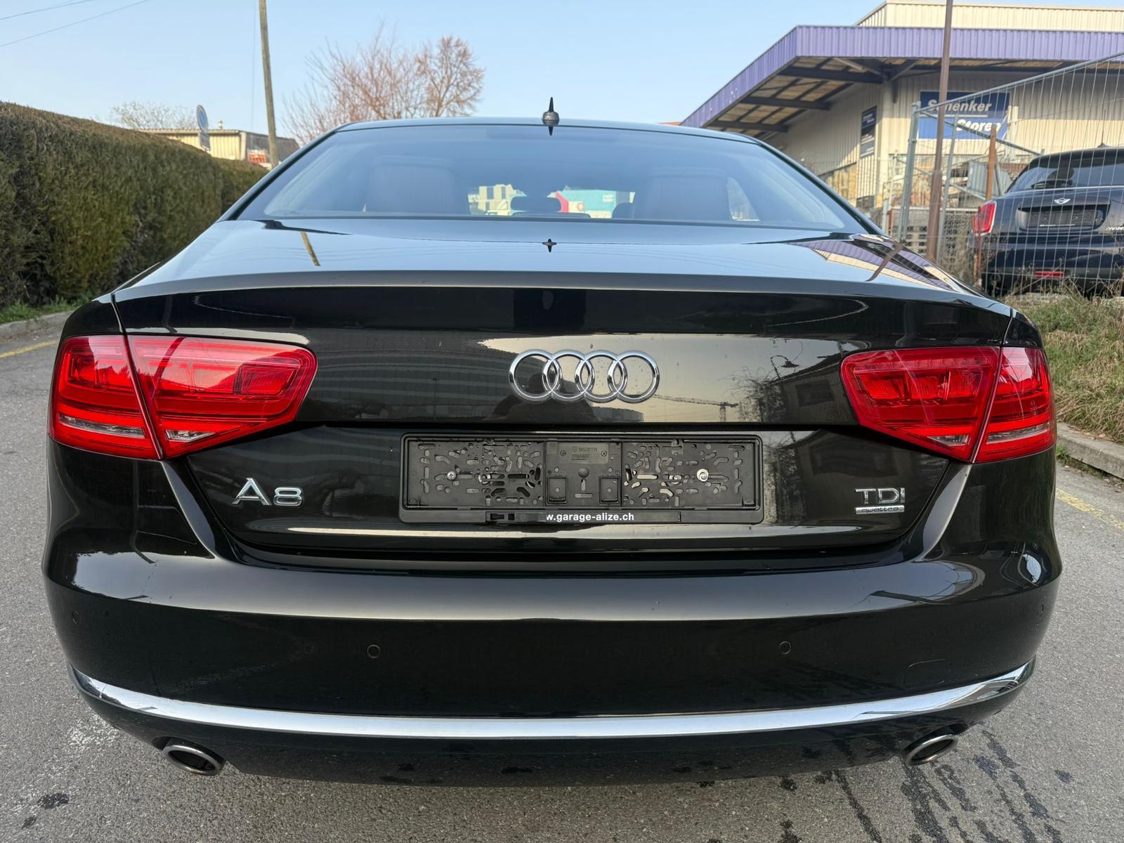 AUDI A8 4.2 TDI quattro tiptronic-image-5