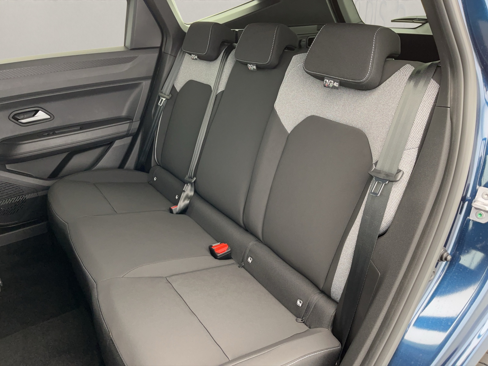 DACIA Bigster 1.8 Hybrid Journey-image-16