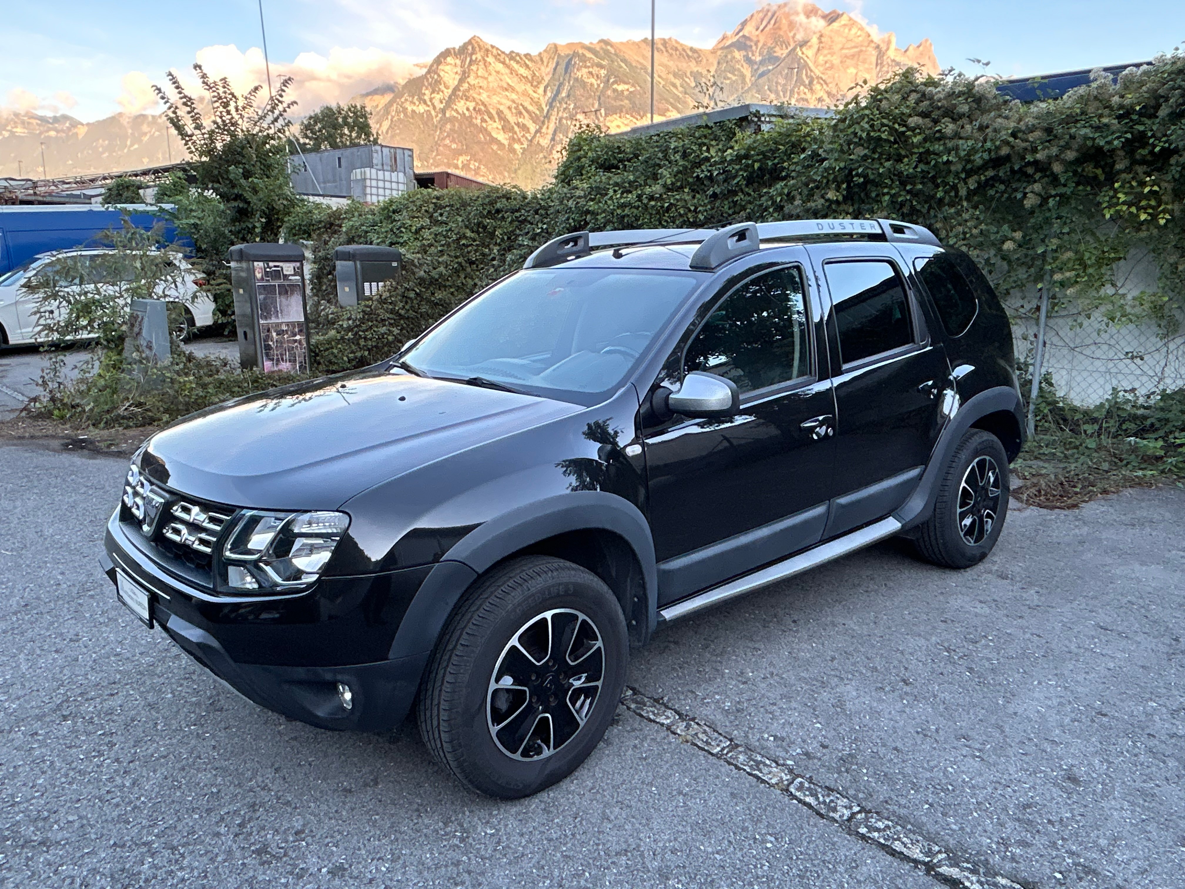 Car photo