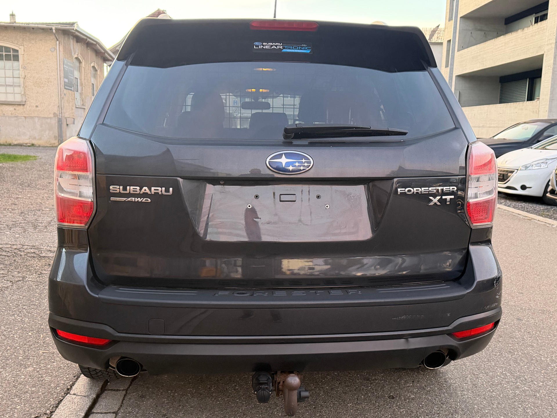 SUBARU Forester 2.0XT Sport Lineartronic-image-2