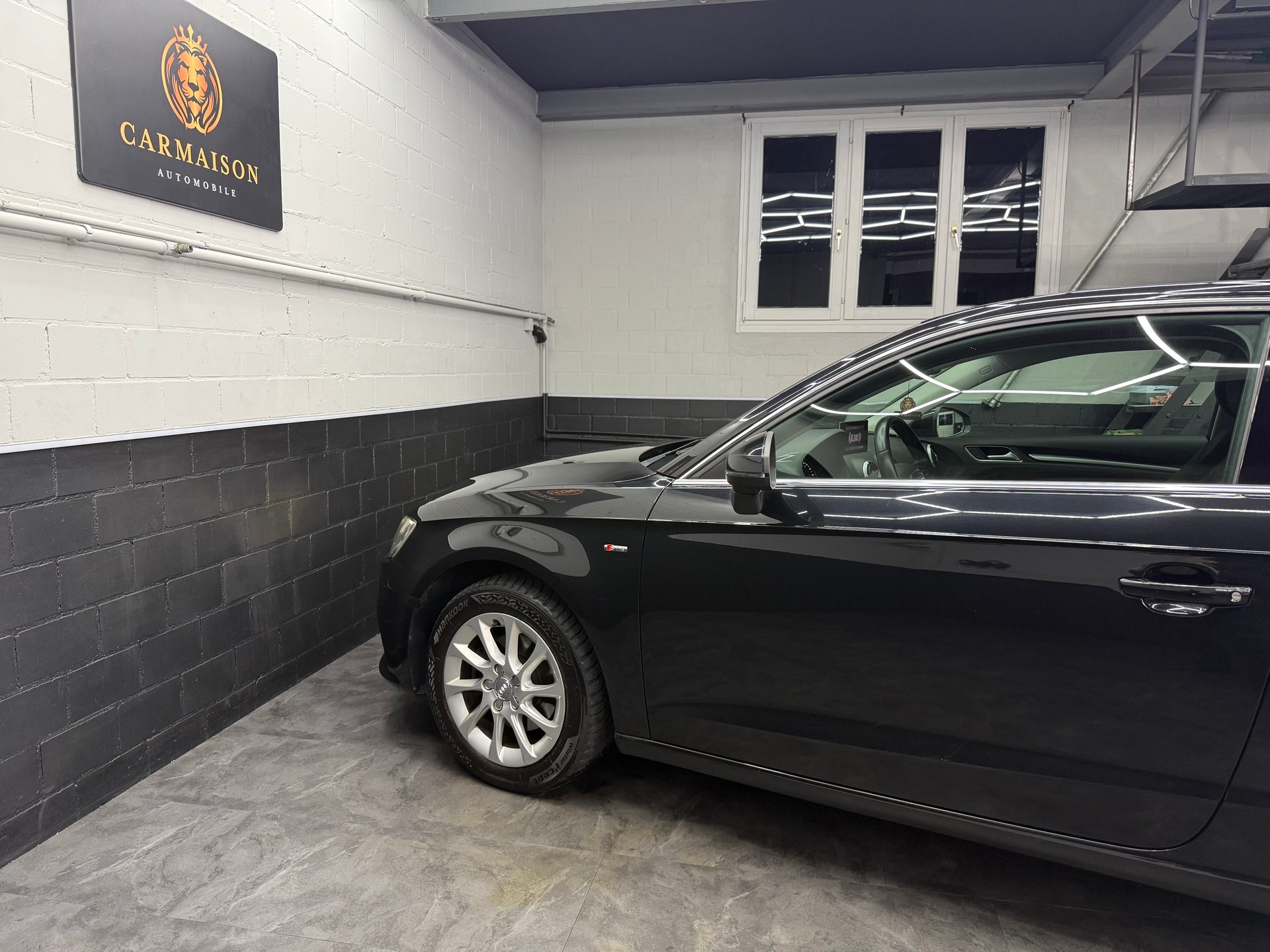 AUDI A3 2.0 TDI Attraction S-tronic | CH-Auto-image-9