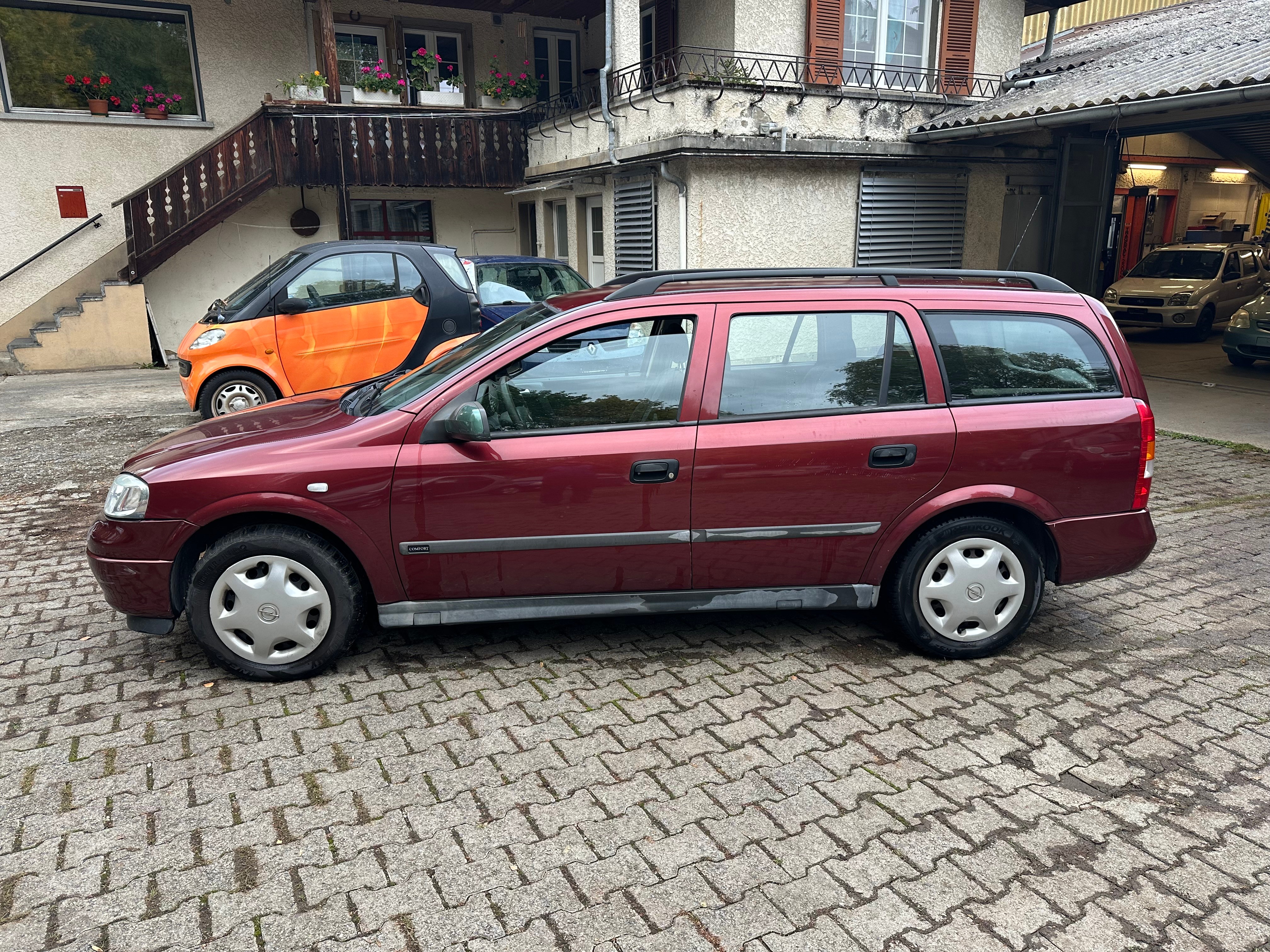 Car photo