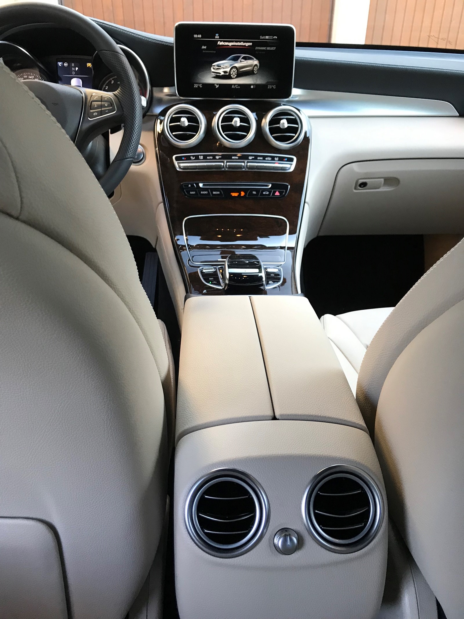 MERCEDES-BENZ GLC Coupé 250 4Matic 9G-Tronic-image-6
