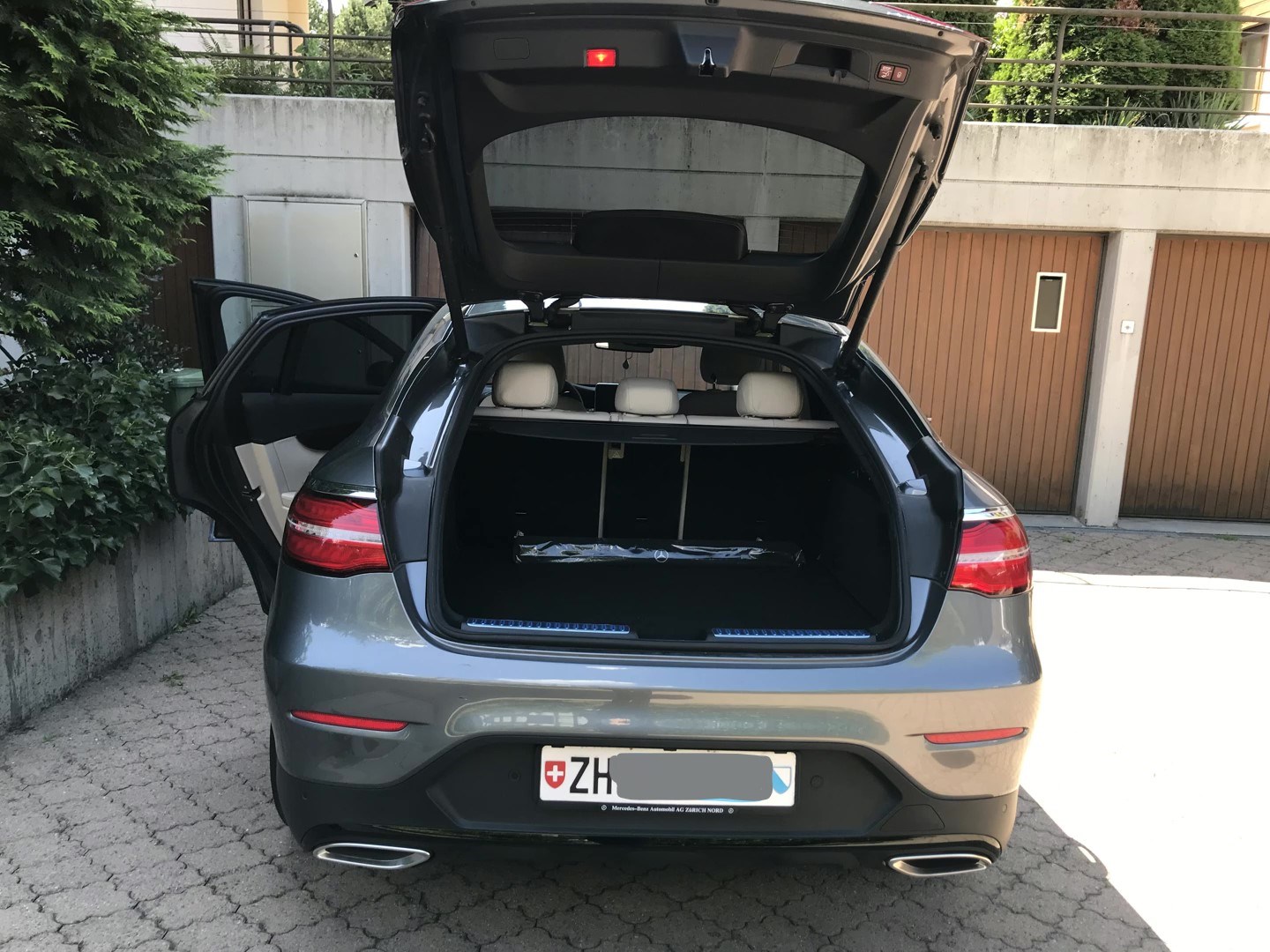 MERCEDES-BENZ GLC Coupé 250 4Matic 9G-Tronic-image-4