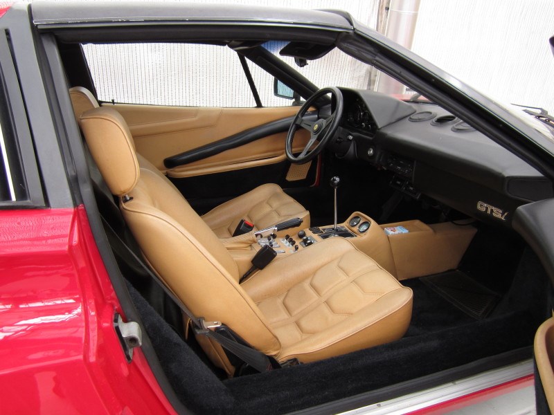 FERRARI 308 GTSi-image-5