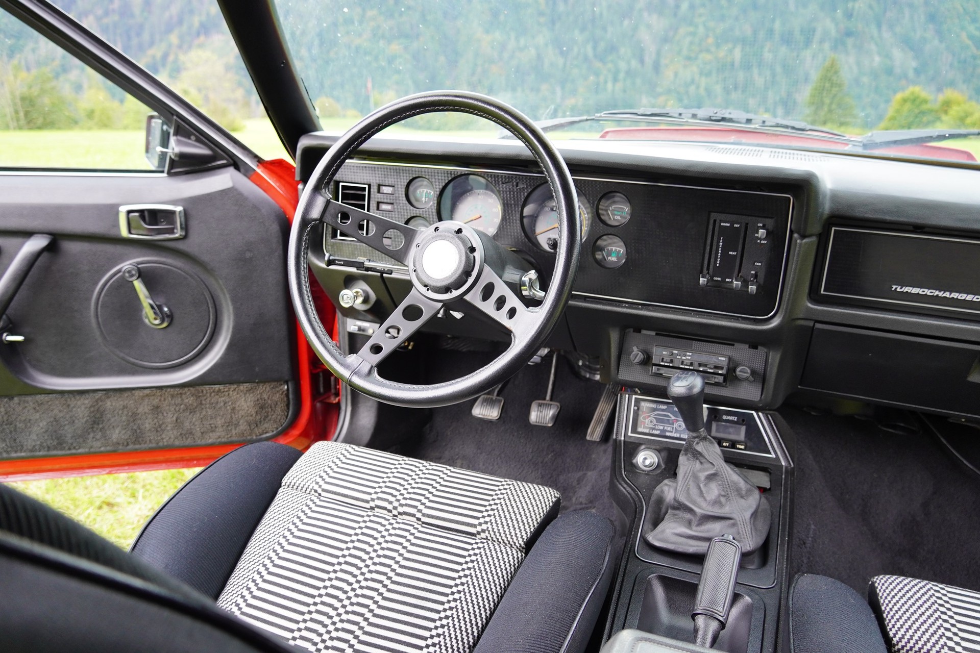 FORD MUSTANG Cobra-image-11