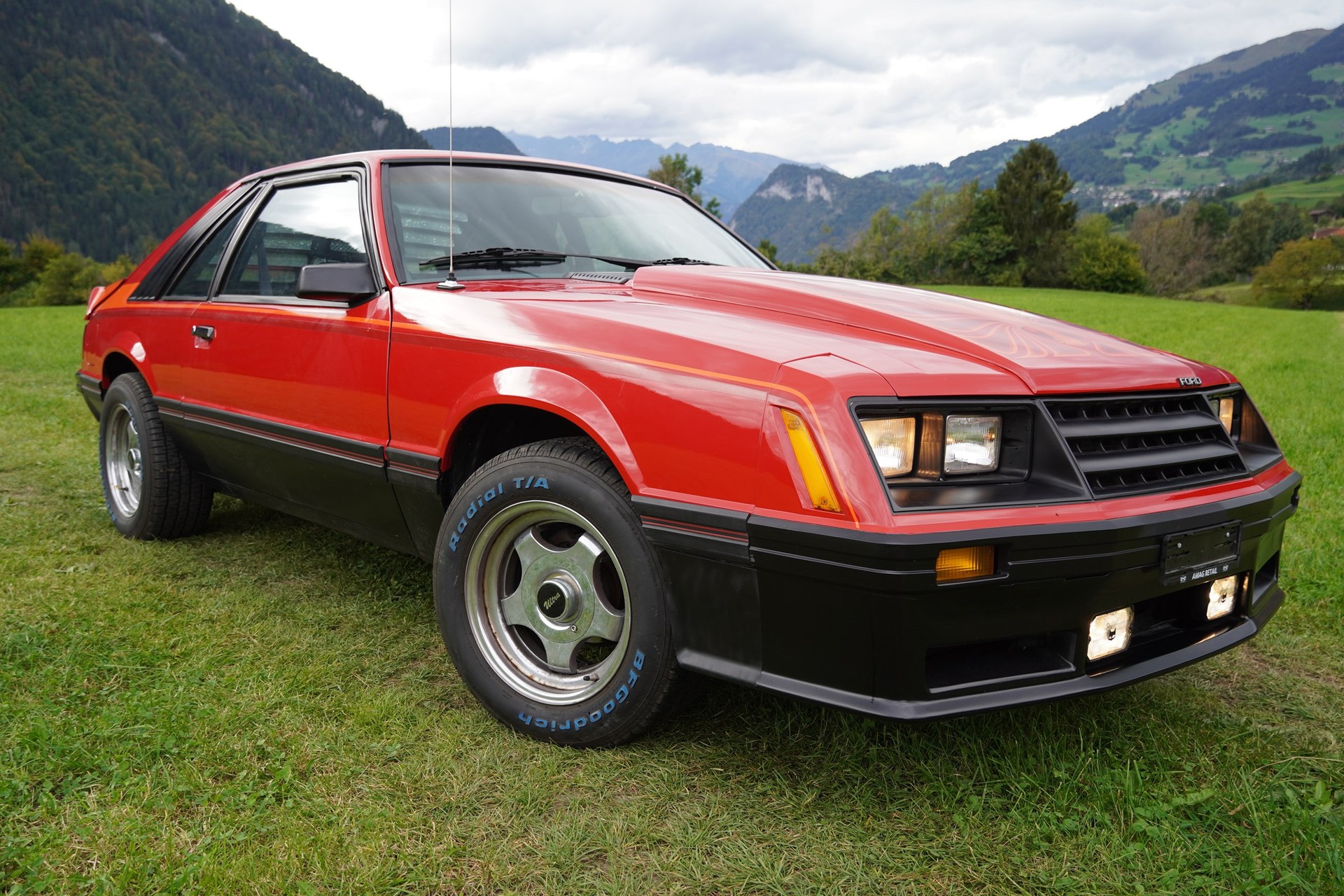 FORD MUSTANG Cobra-image-2