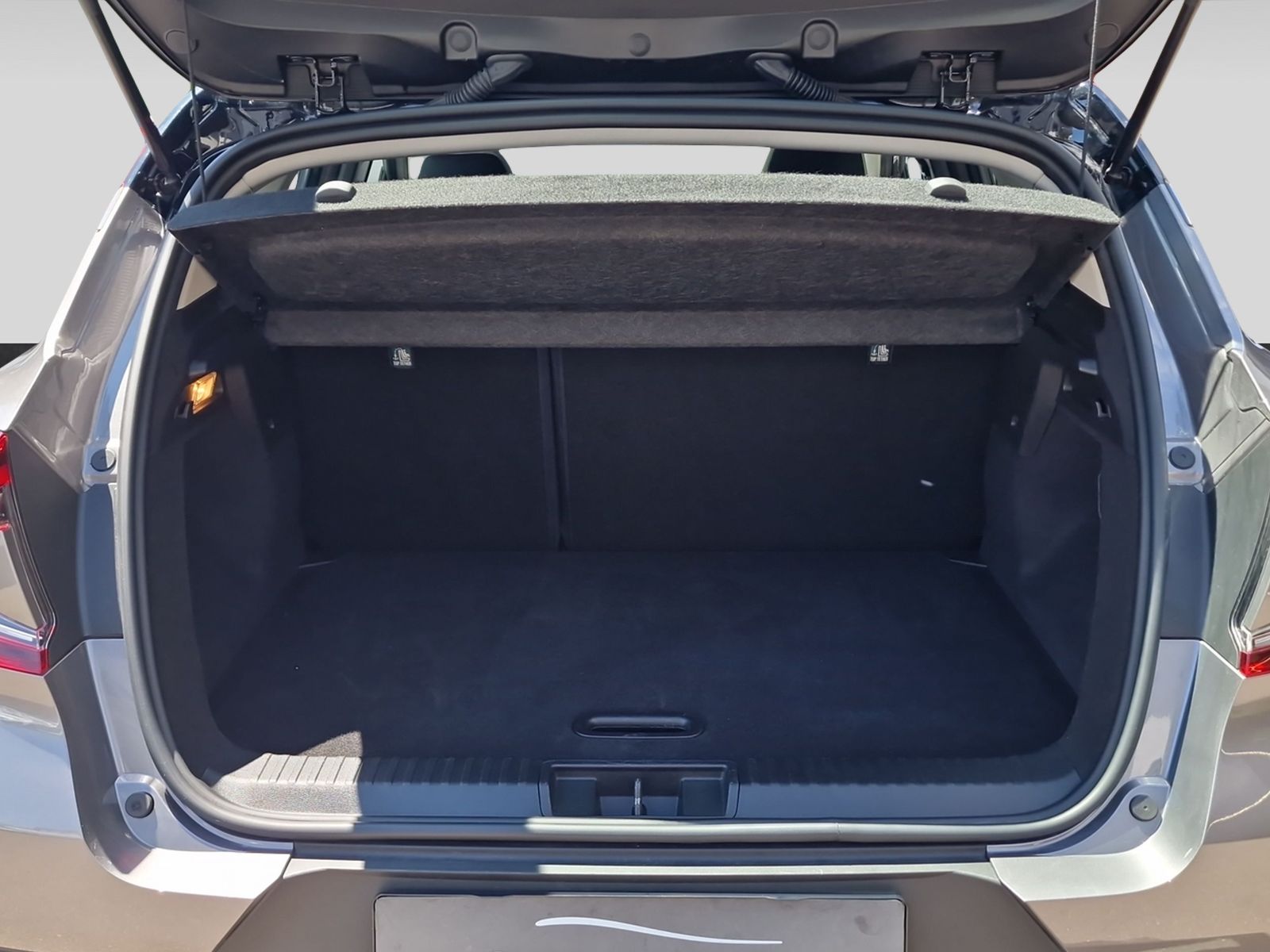 RENAULT Captur 1.3 TCe 140 Intens mild hybrid EDC-image-8
