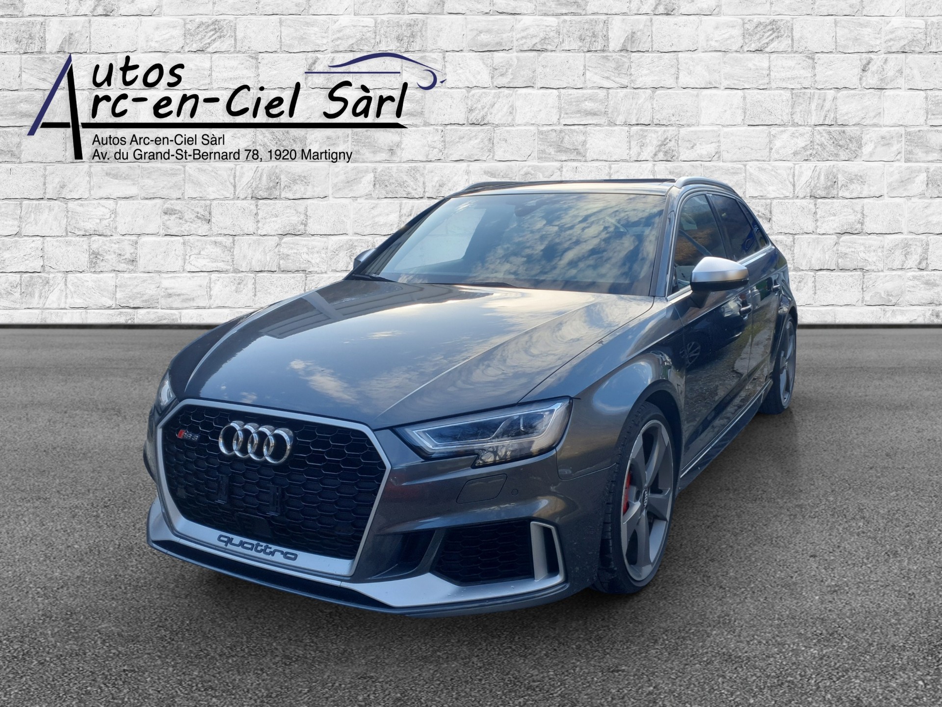AUDI RS3 Sportback 2.5 T FSI quattro S-Tronic-showroom-element-2
