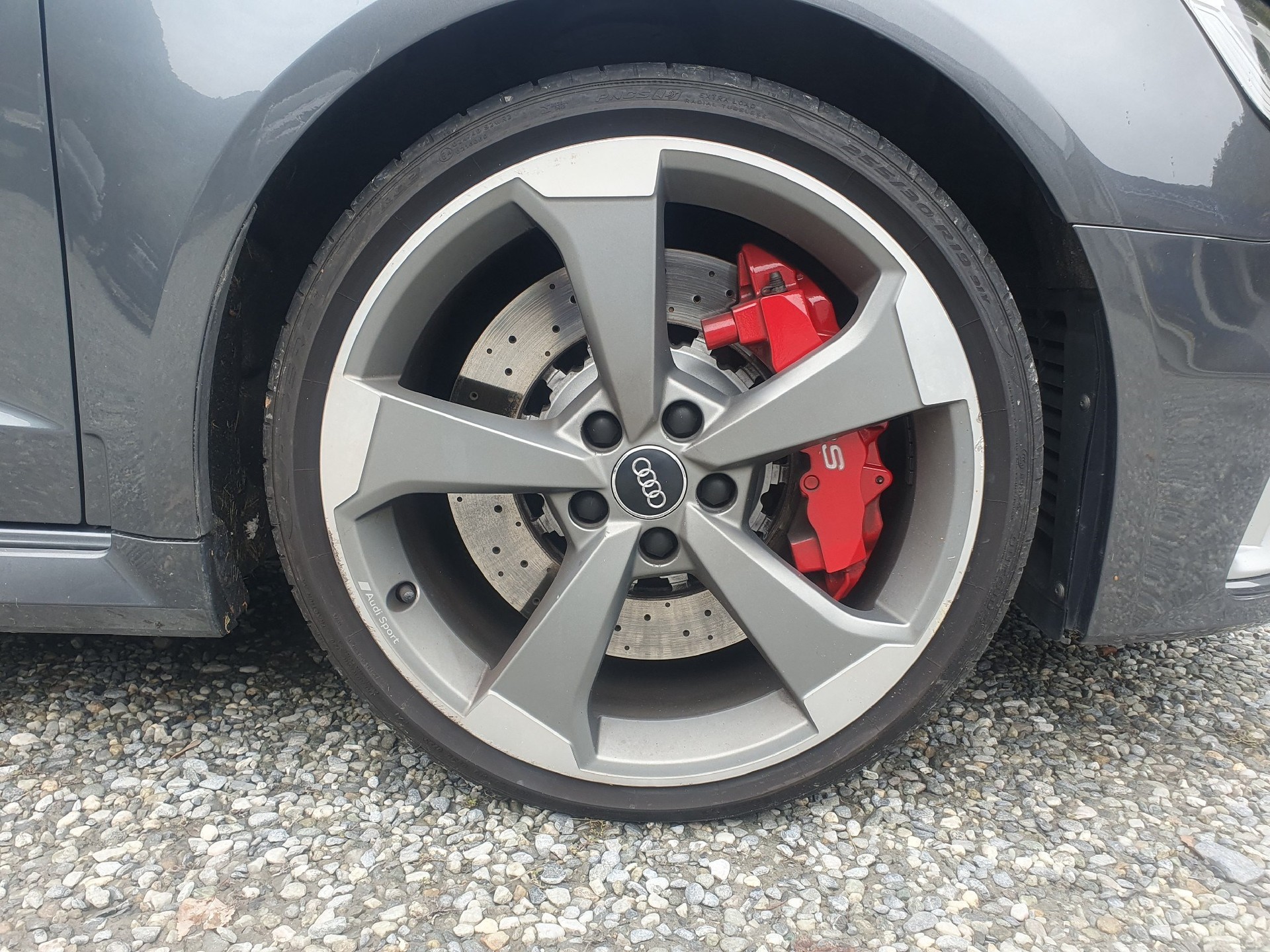 AUDI RS3 Sportback 2.5 T FSI quattro S-Tronic-image-8