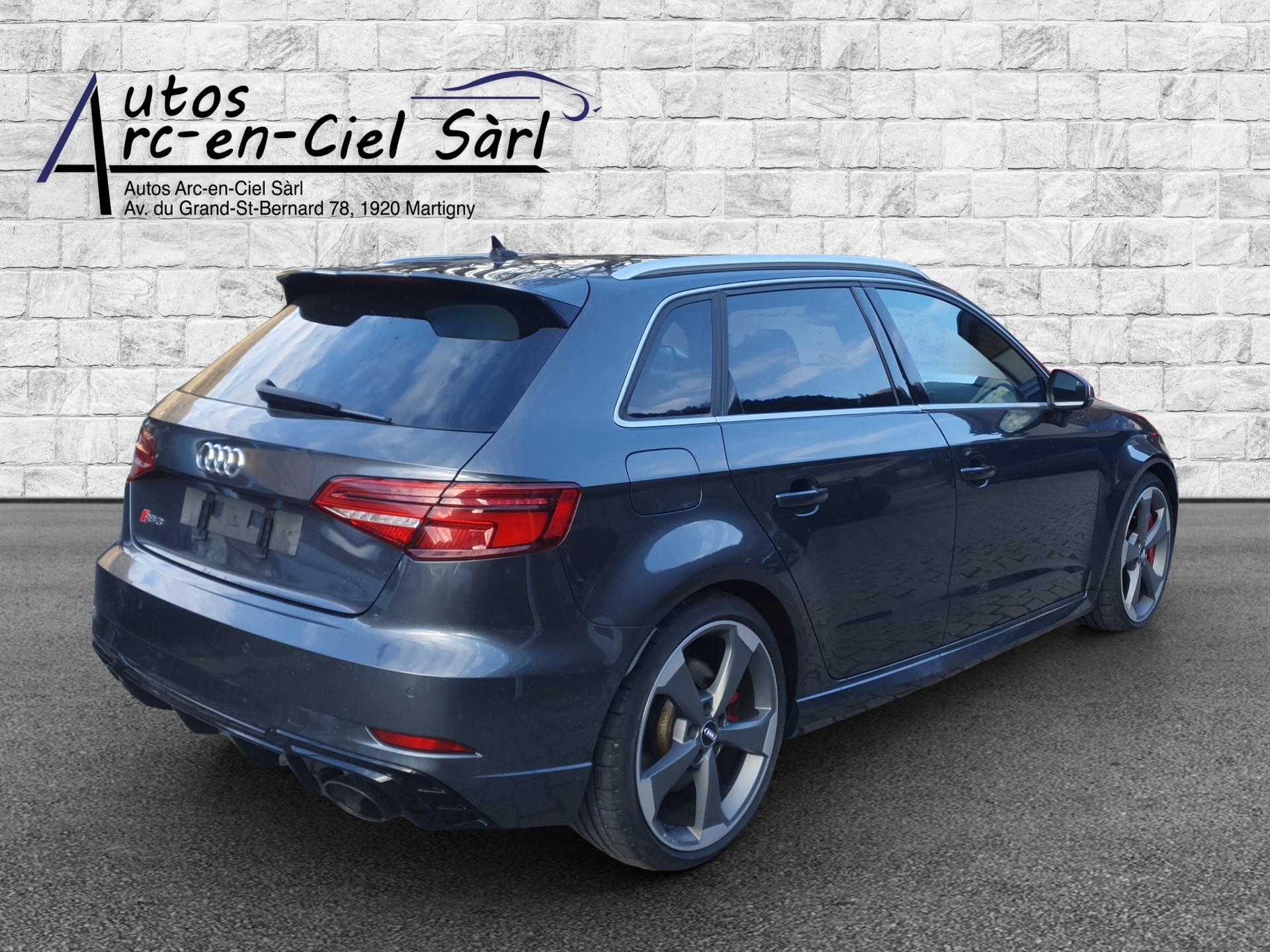 AUDI RS3 Sportback 2.5 T FSI quattro S-Tronic-image-6