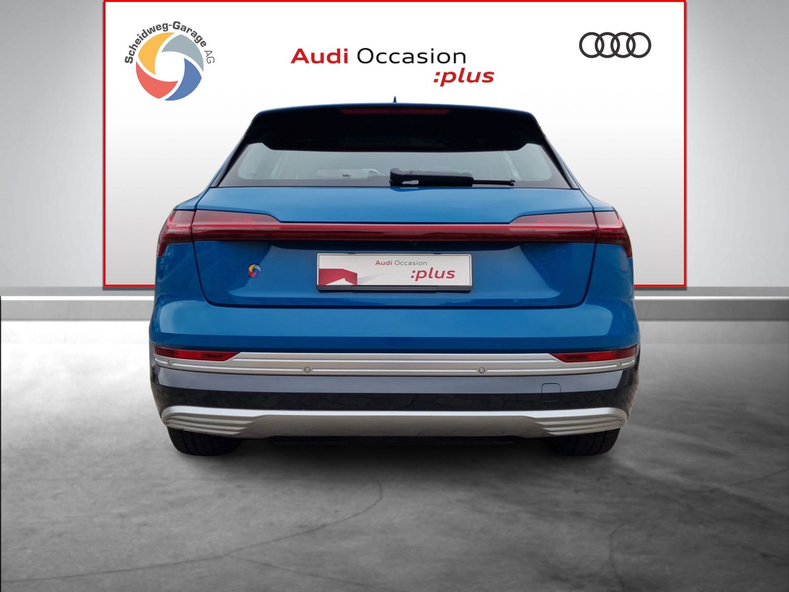 AUDI e-tron 55 Advanced quattro-image-13