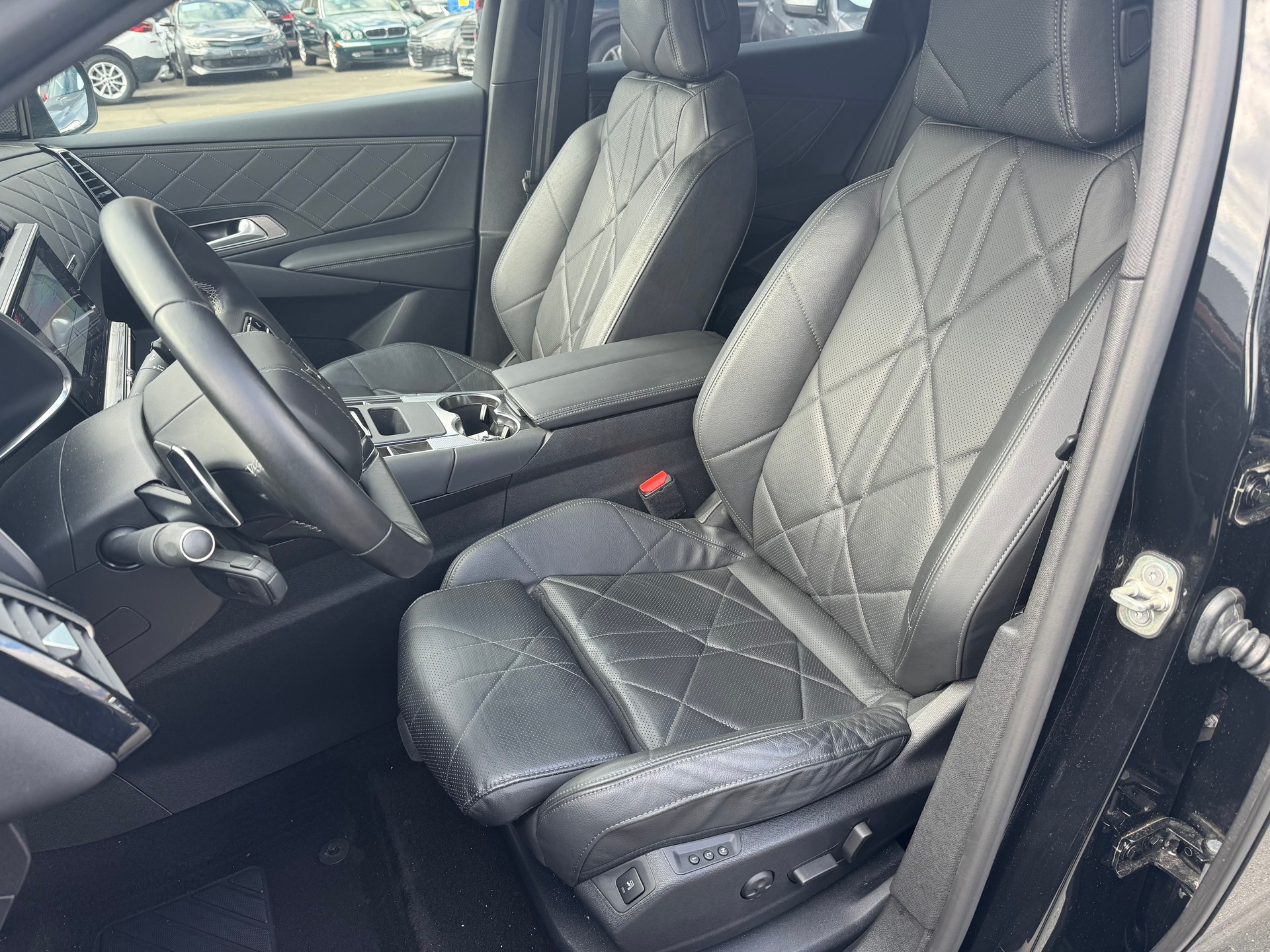 DS AUTOMOBILES DS 7 Crossback 1.6 THP SO Chic-image-9