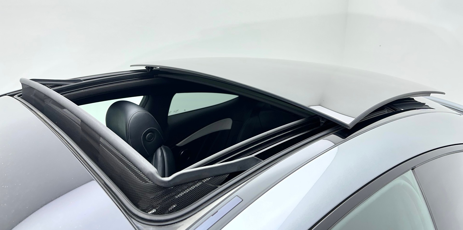 MERCEDES-BENZ C 63 S AMG Speedshift-image-13