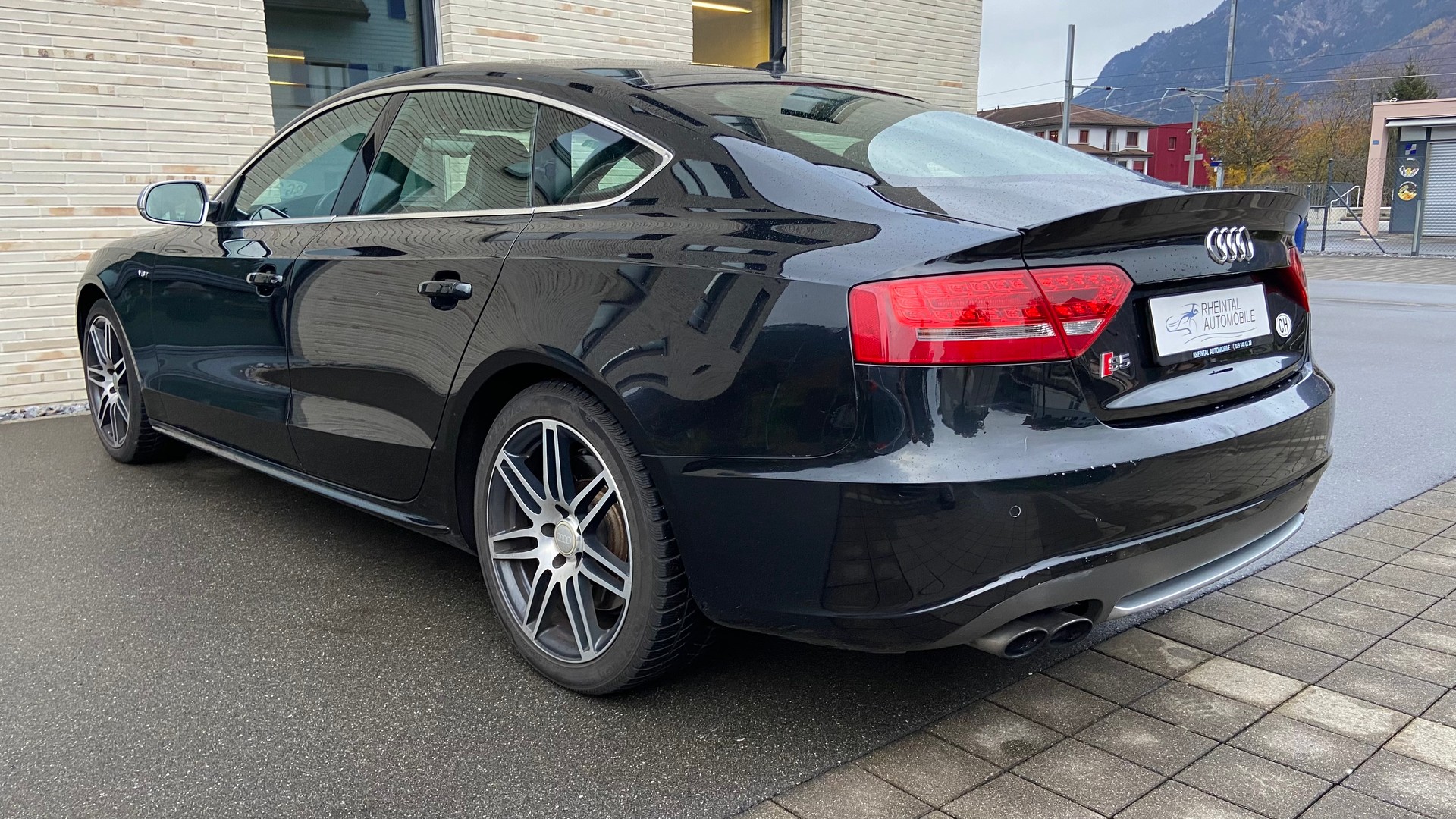 AUDI S5 Sportback 3.0 TFSI quattro-image-6