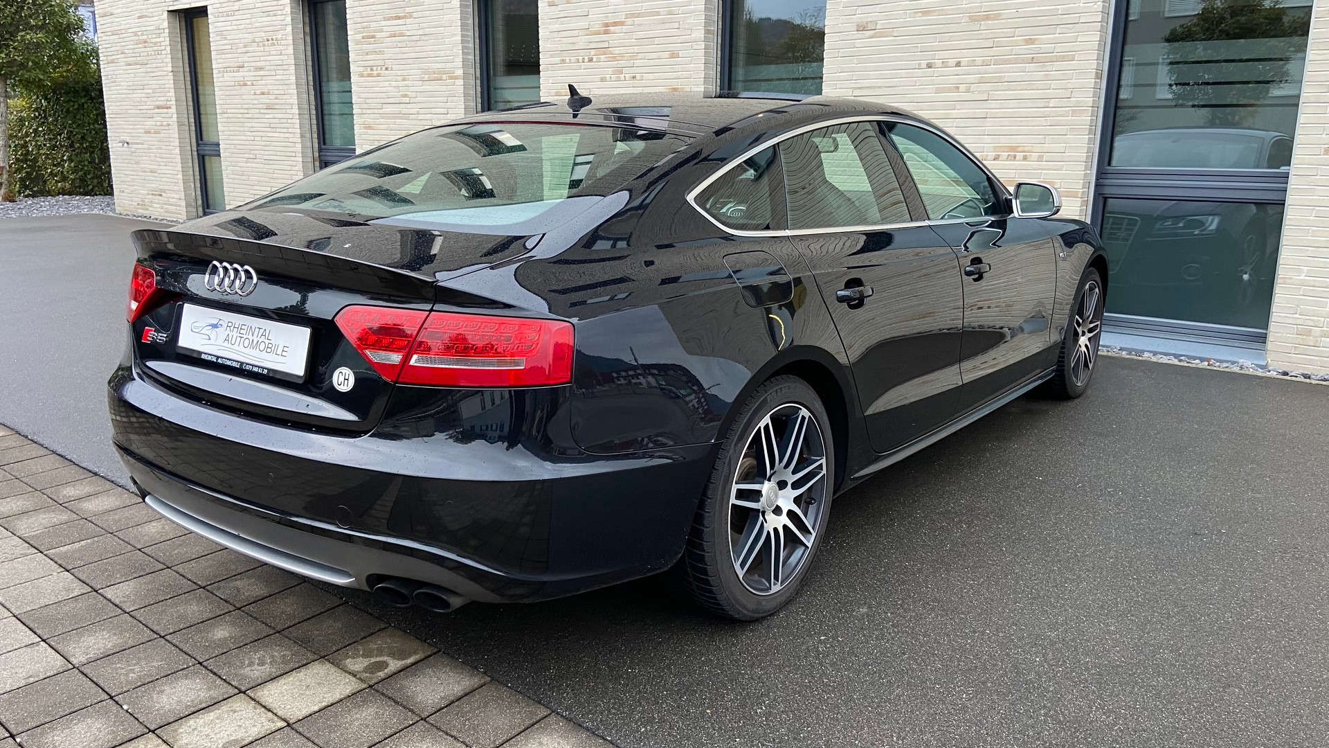 AUDI S5 Sportback 3.0 TFSI quattro-image-5
