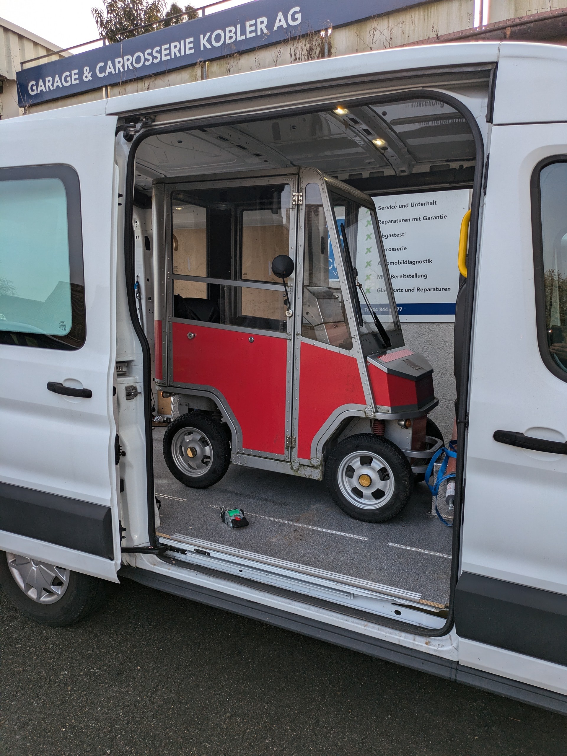 FORD 330 L2-image-15