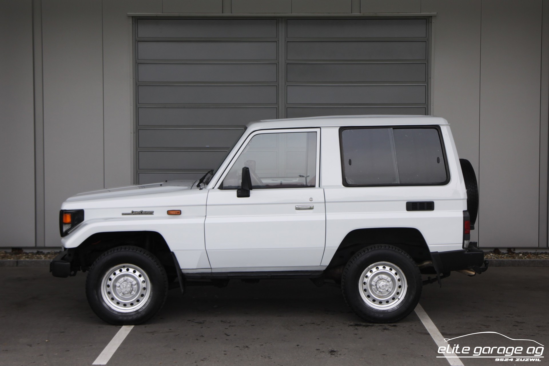 TOYOTA Land Cruiser 400 HdT 4.2 D-image-1