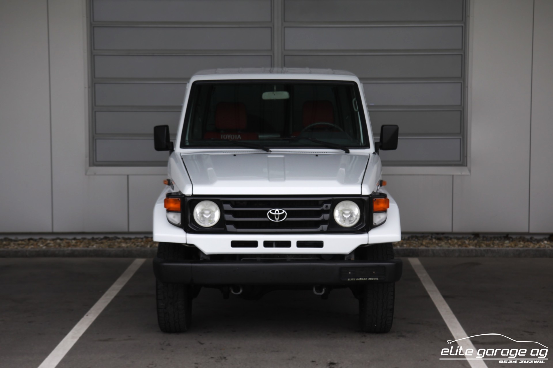 TOYOTA Land Cruiser 400 HdT 4.2 D-image-7