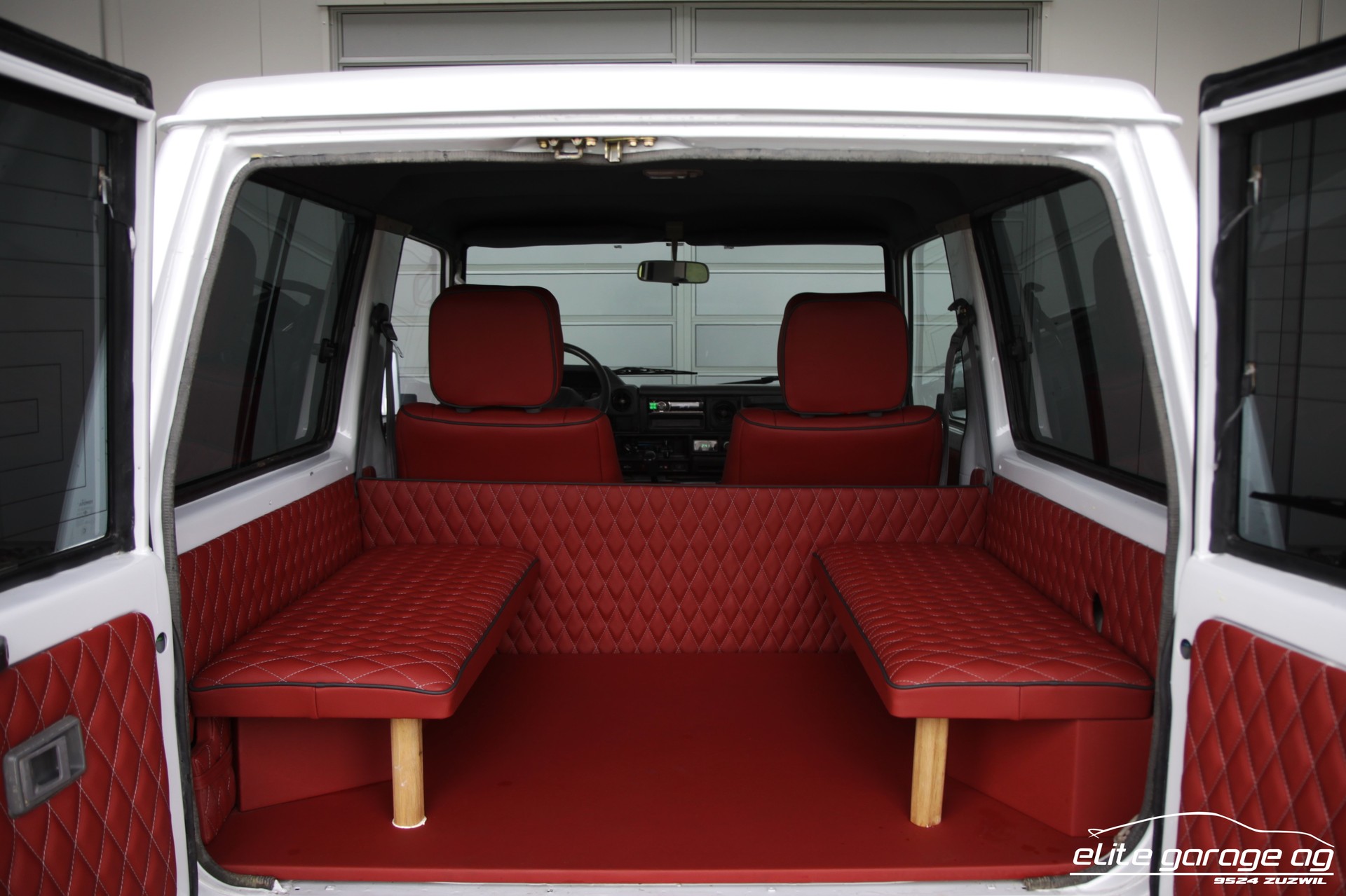 TOYOTA Land Cruiser 400 HdT 4.2 D-image-15