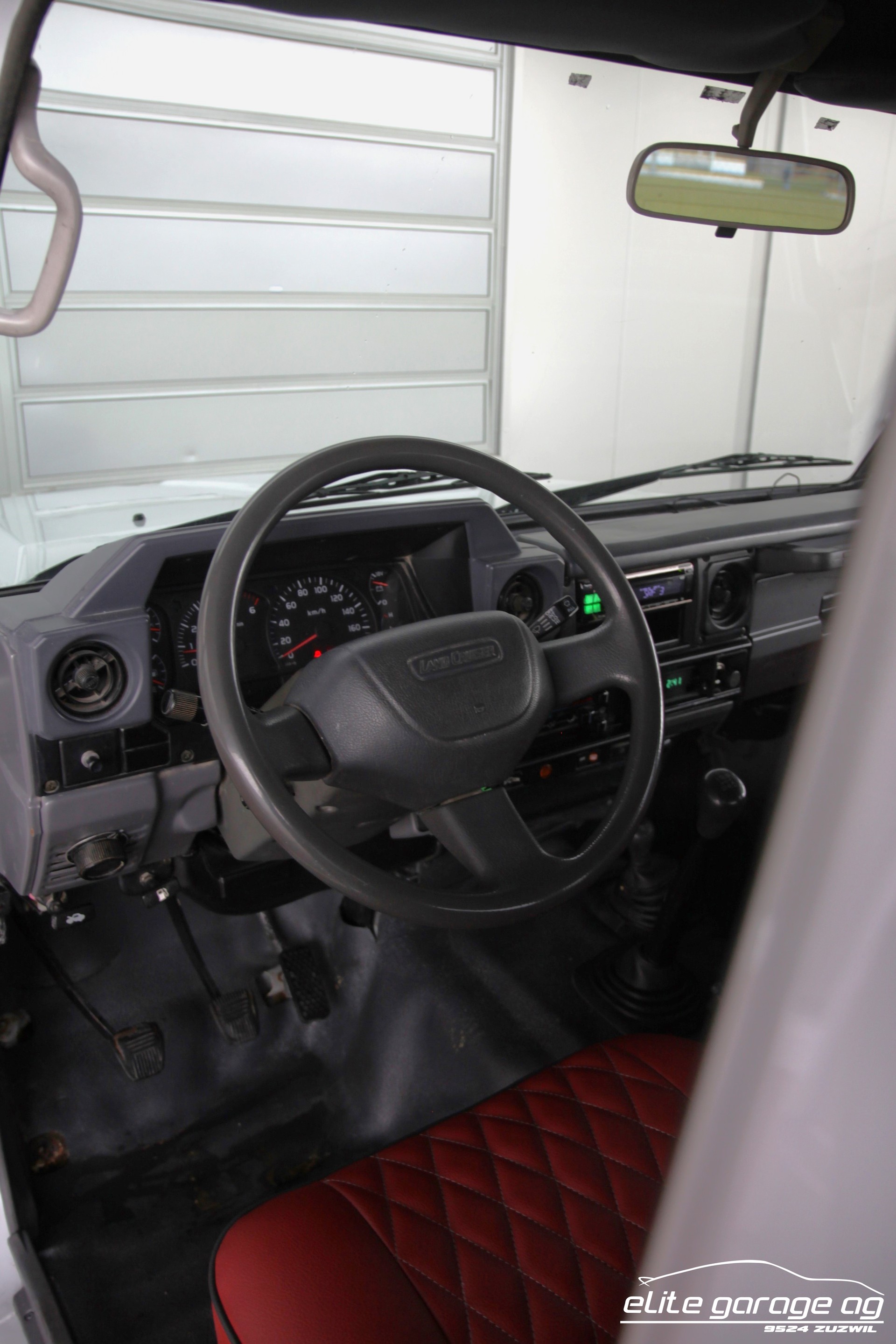 TOYOTA Land Cruiser 400 HdT 4.2 D-image-12