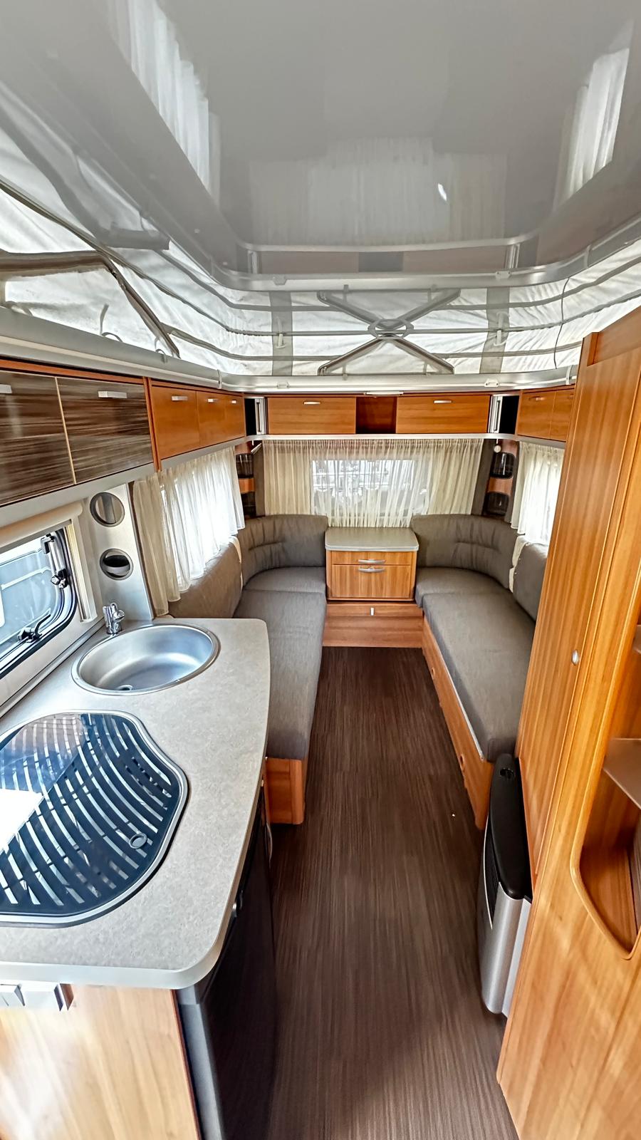 ERIBA Standort Grabs 9472 !! Hymer Eriba Feeling 430 Hubdach -MFK Service neu - Nutzlast 330 kg Leergeweicht 970 kg-image-8