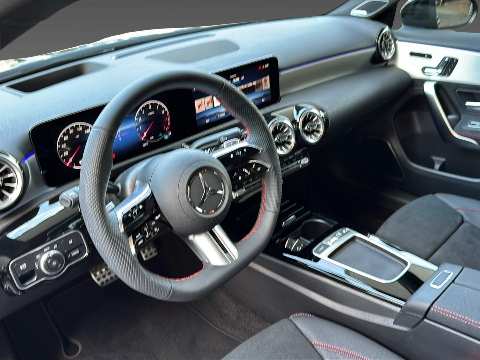 MERCEDES-BENZ A 250 4Matic-image-7