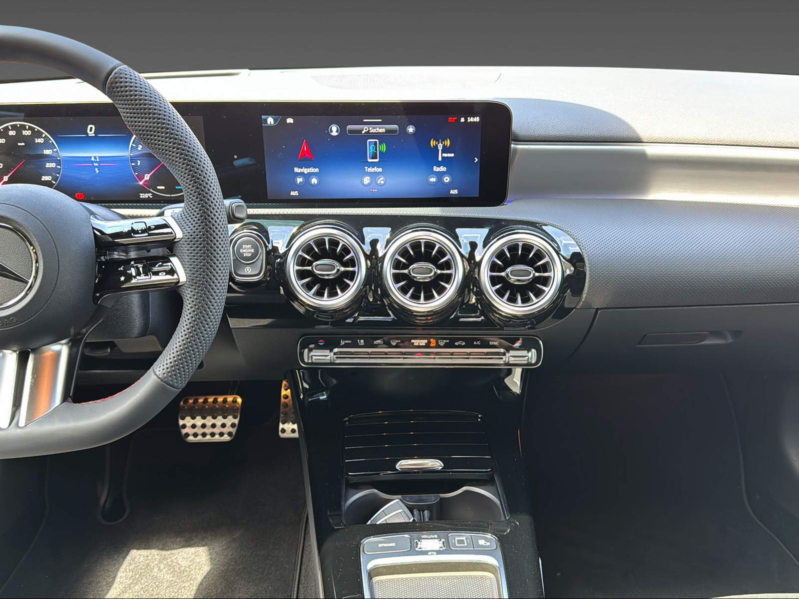 MERCEDES-BENZ A 250 4Matic-image-9
