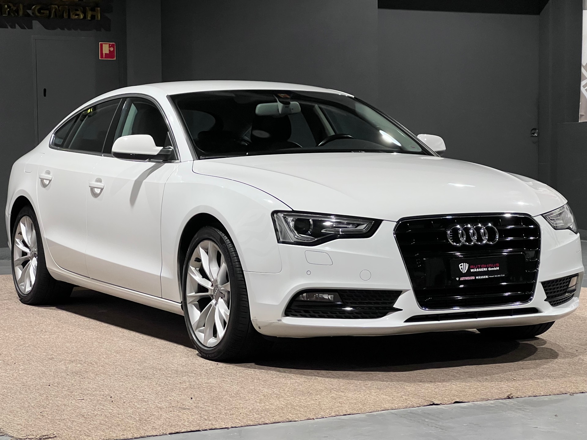 AUDI A5 Sportback 2.0 TDI-image-0