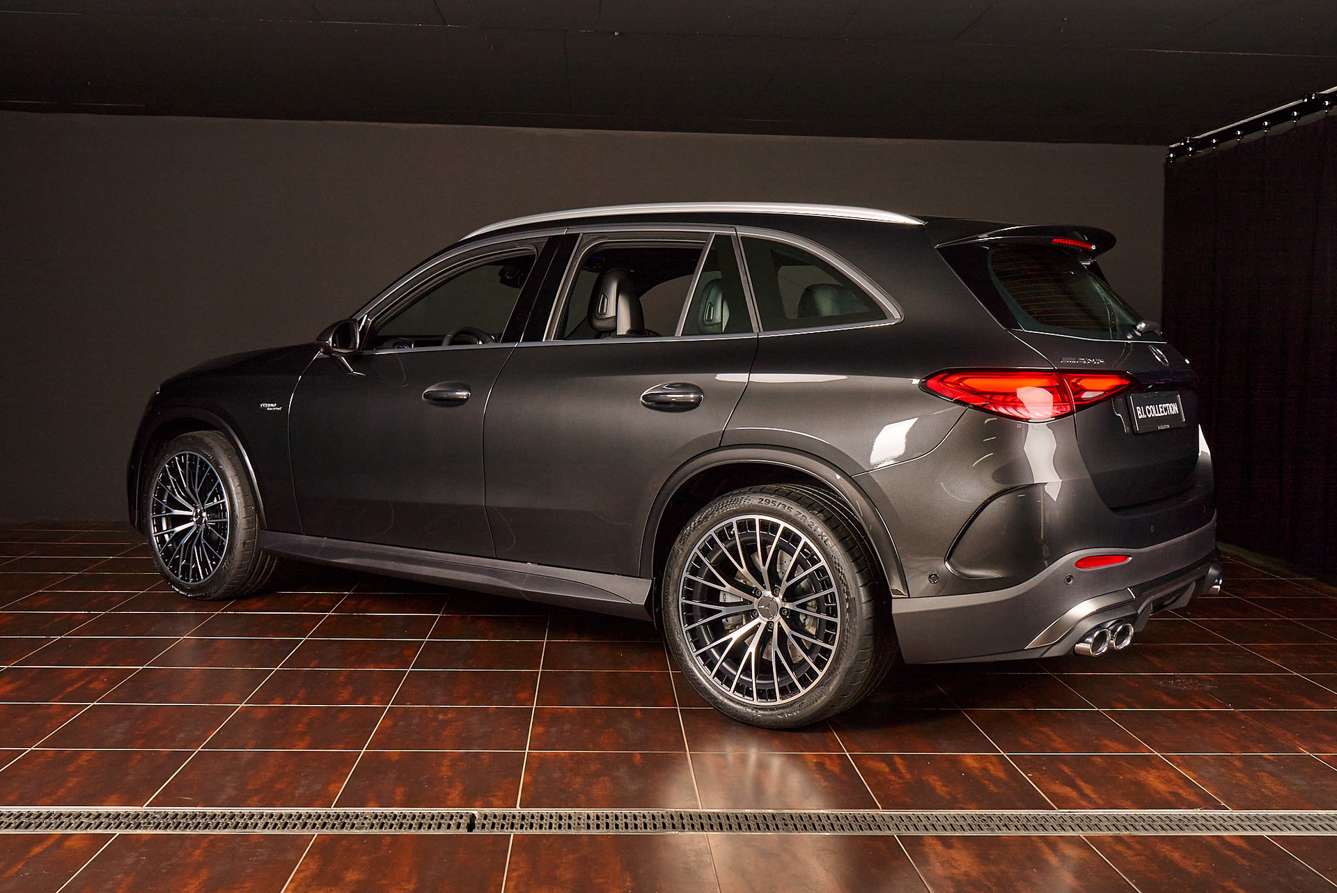 MERCEDES-BENZ GLC 43 AMG Executive Edition 4Matic 9G-Tronic-image-8