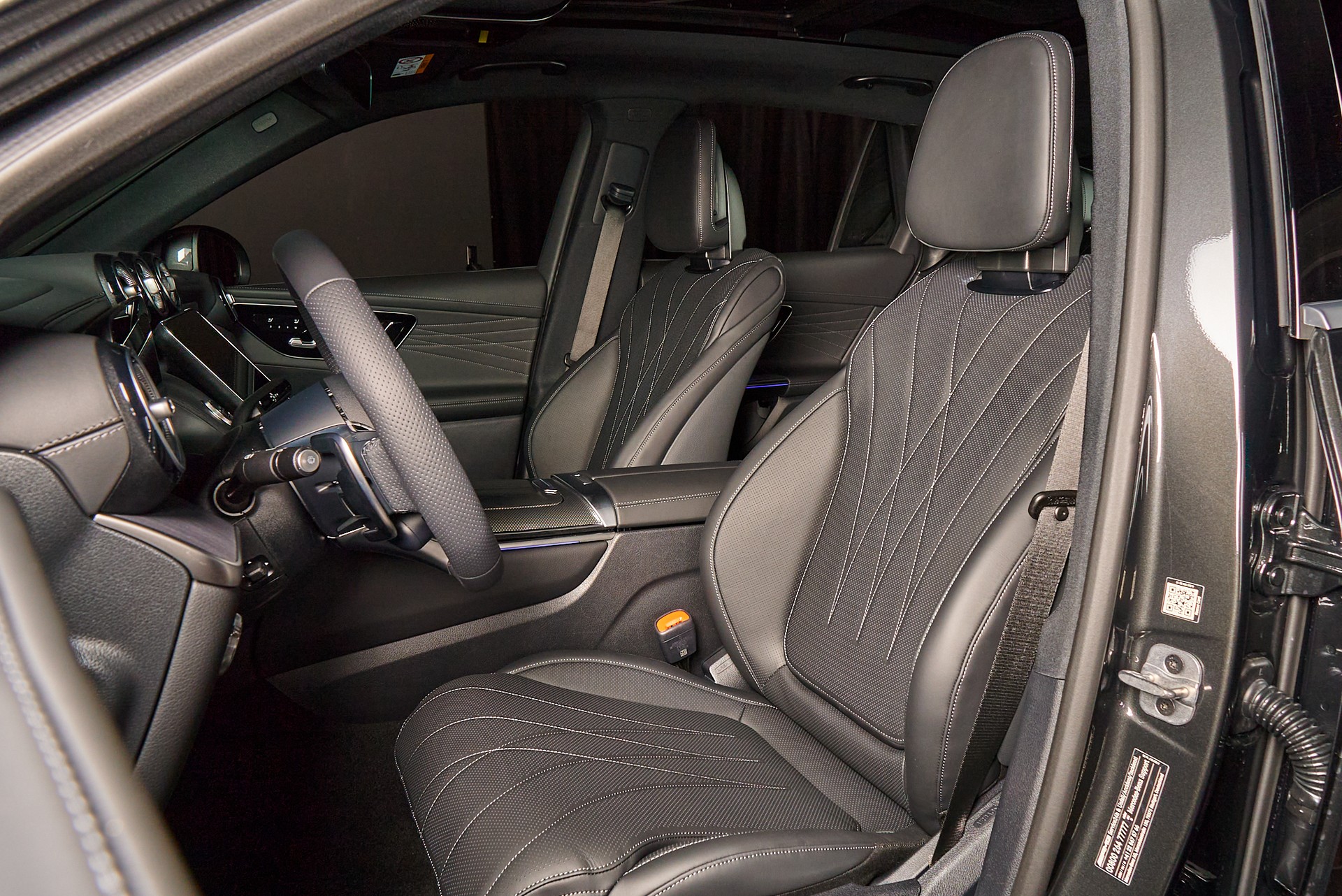 MERCEDES-BENZ GLC 43 AMG Executive Edition 4Matic 9G-Tronic-image-12