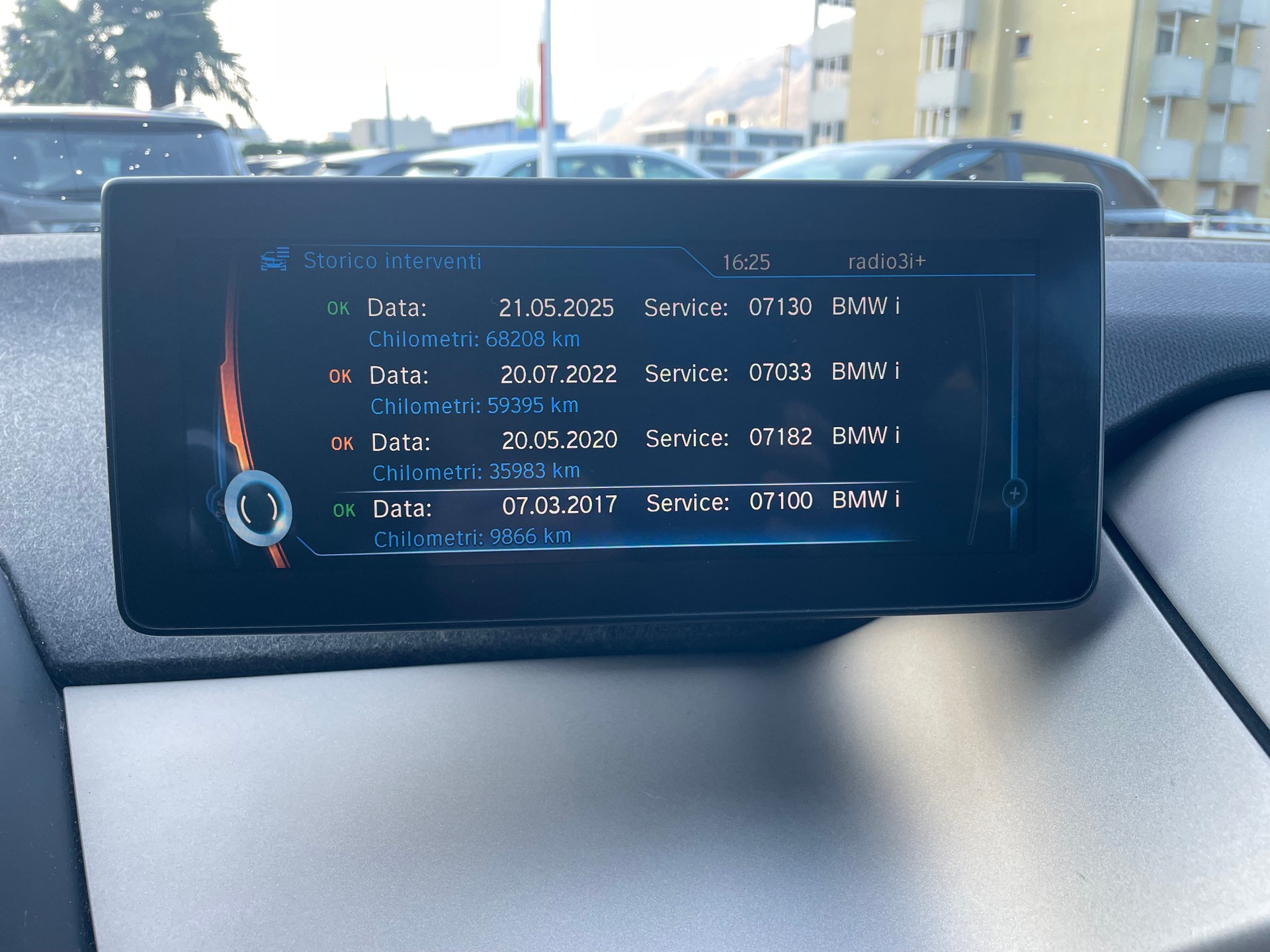 BMW i3 (60Ah)-image-14