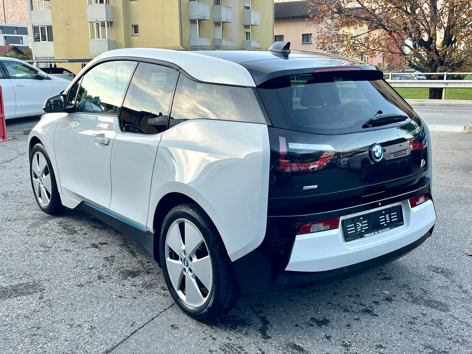 BMW i3 (60Ah)-image-7