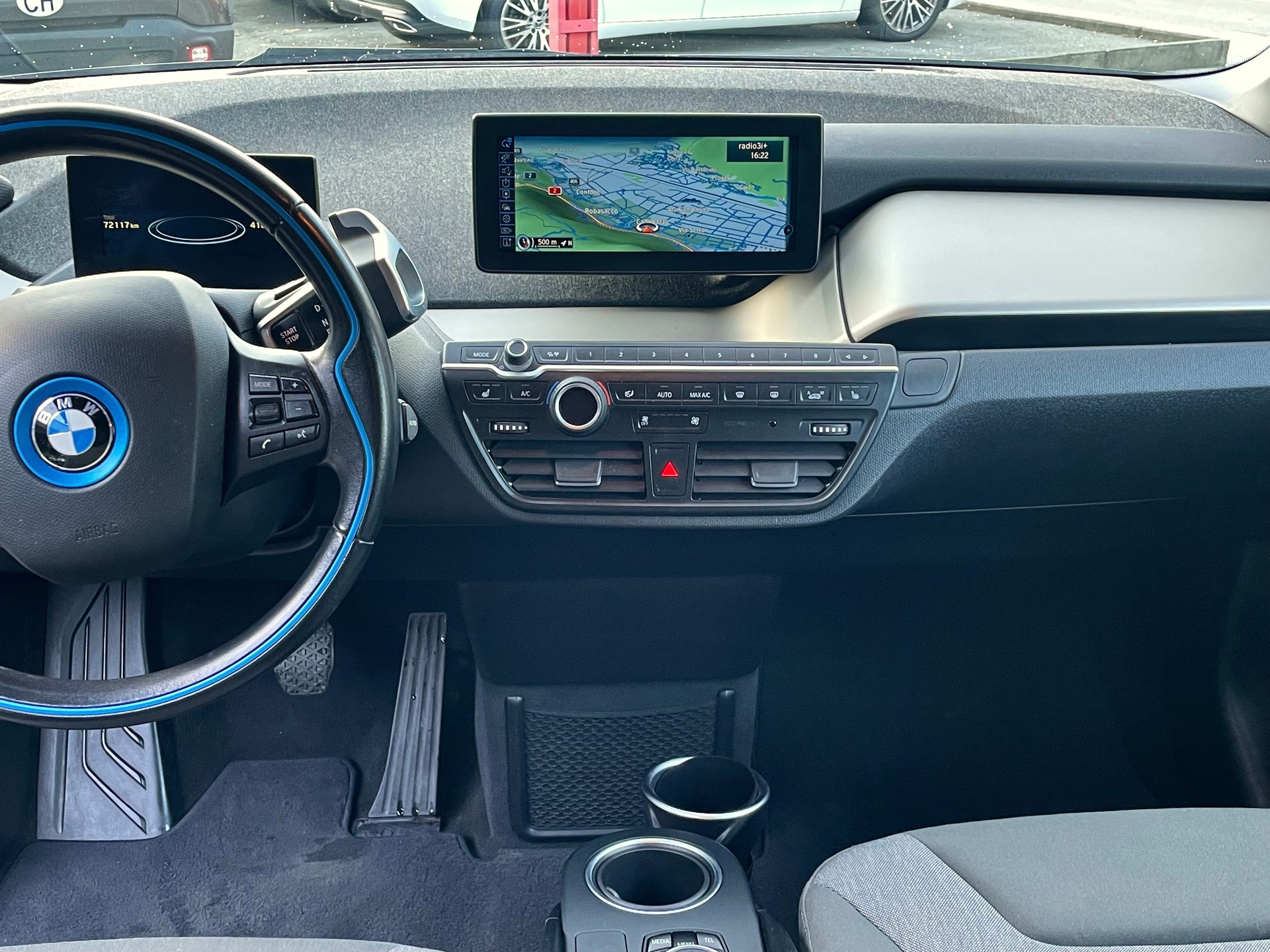 BMW i3 (60Ah)-image-5
