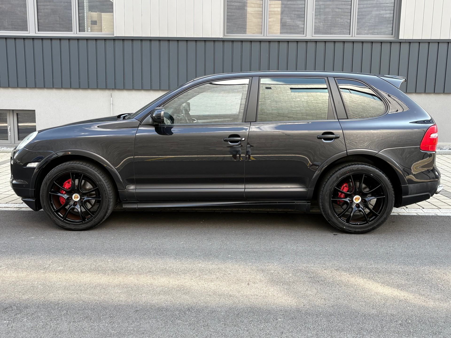 PORSCHE Cayenne GTS Tiptronic-image-3