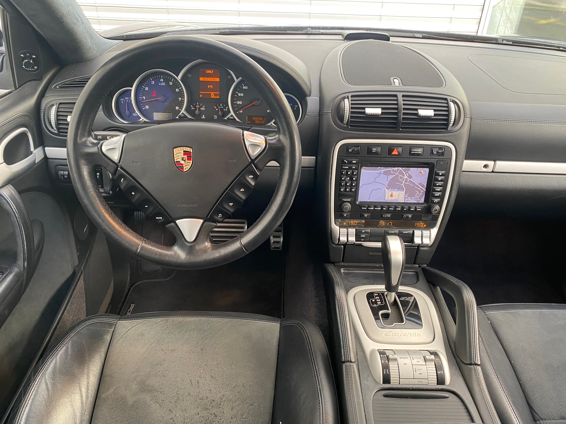 PORSCHE Cayenne GTS Tiptronic-image-14