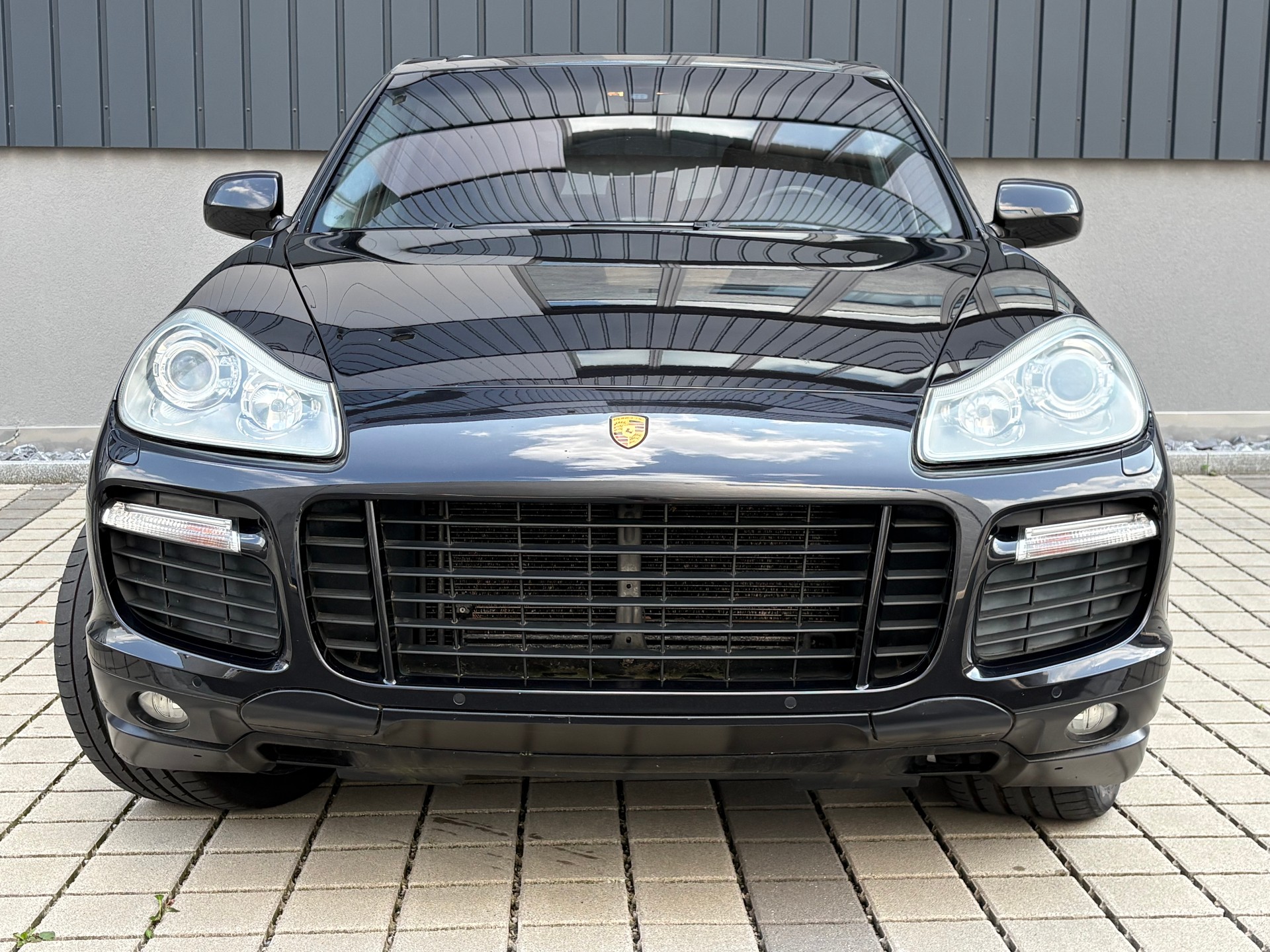 PORSCHE Cayenne GTS Tiptronic-image-1