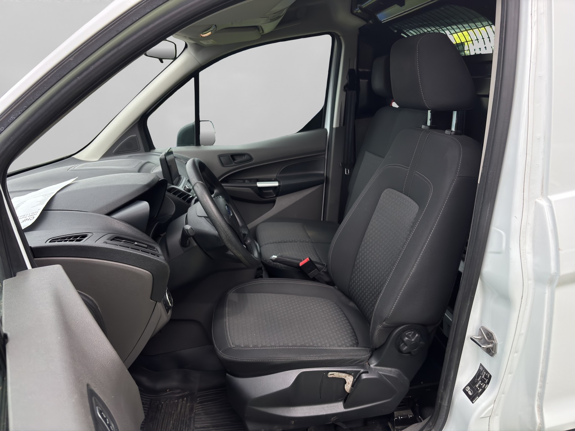 FORD Transit Connect Van T210 1.5 Eco Blue Ambiente A-image-8