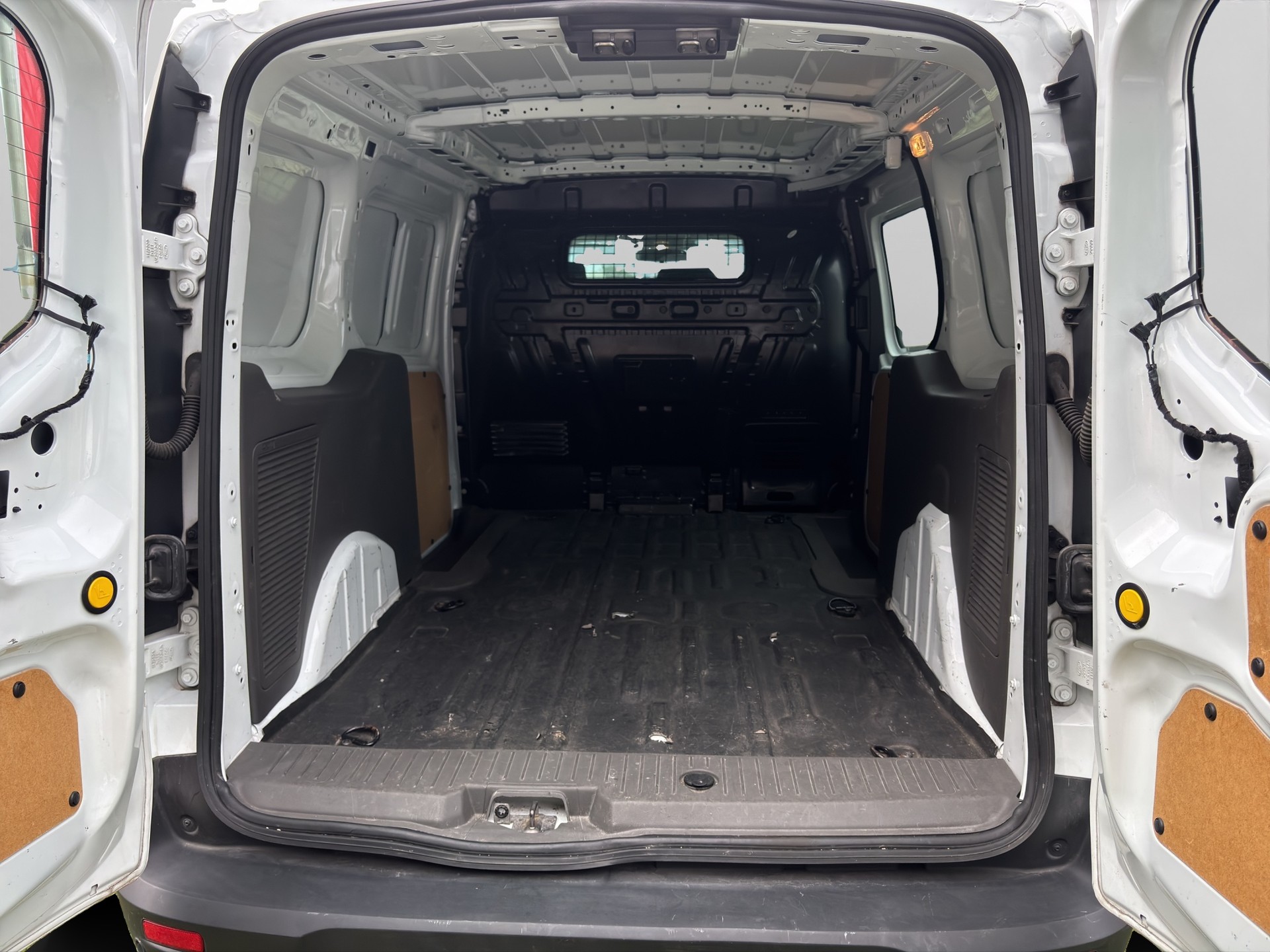 FORD Transit Connect Van T210 1.5 Eco Blue Ambiente A-image-13