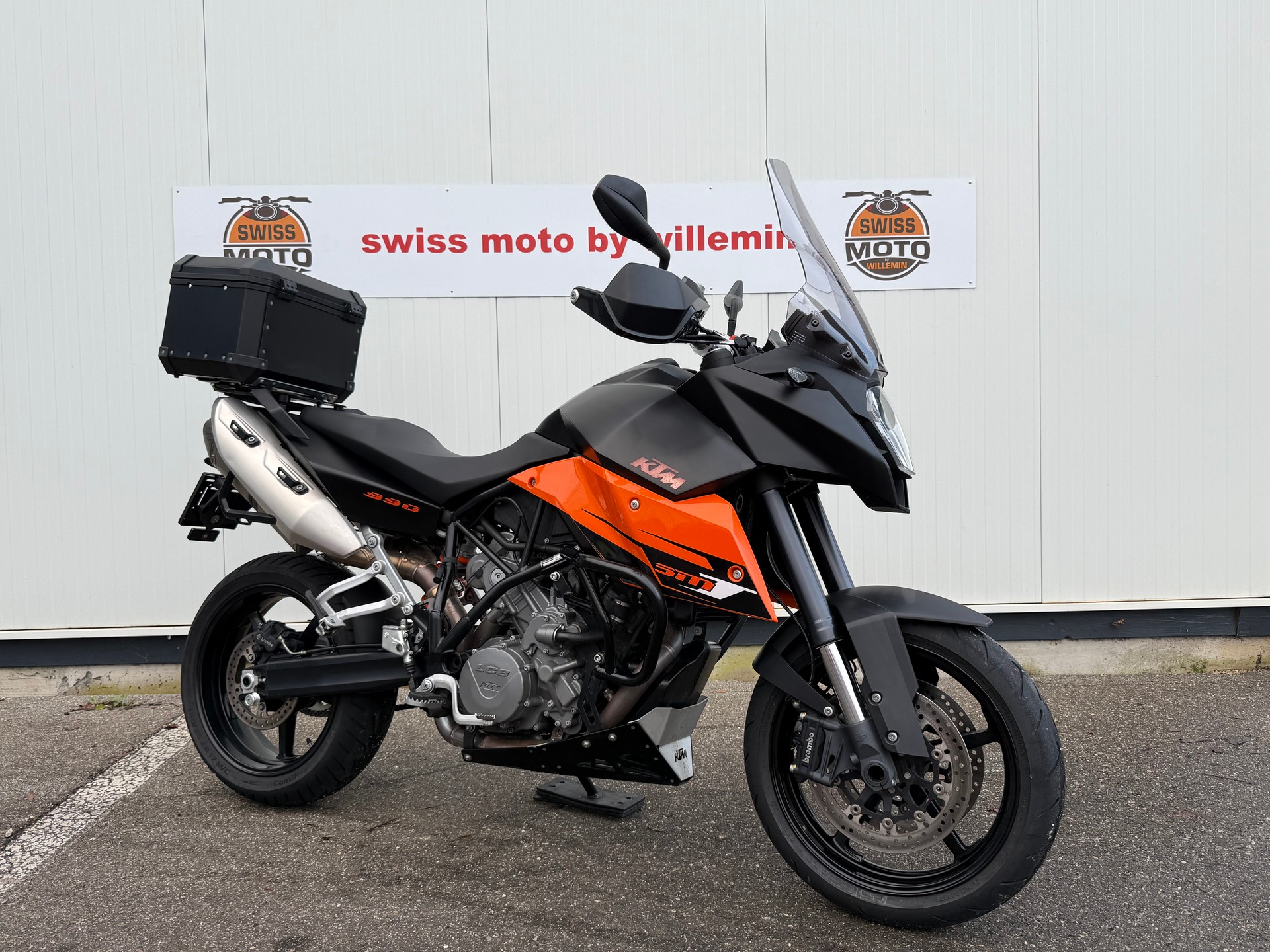 KTM 990 Supermoto T-image-8
