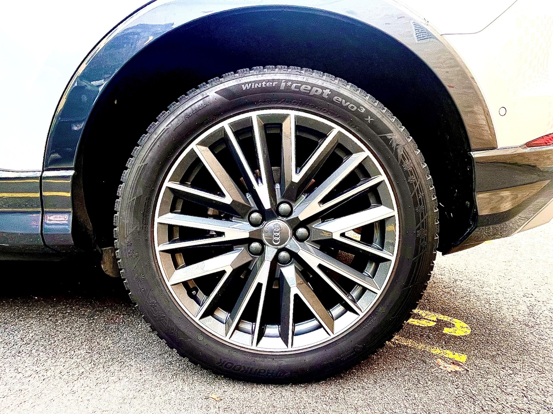 AUDI Q3 35 TFSI advanced S-tronic-image-7