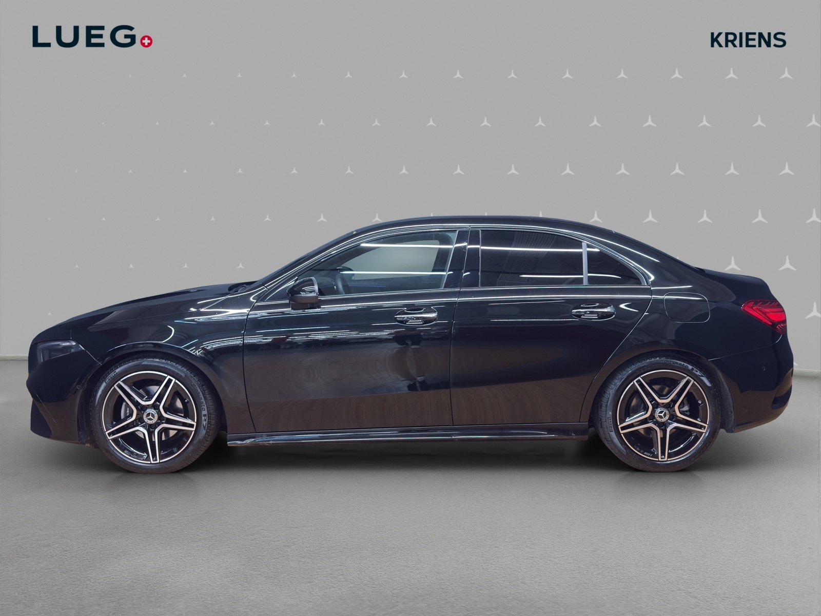 MERCEDES-BENZ A 200 - AMG / Rückfahrkamera / Smartphone Integration / Night-Paket