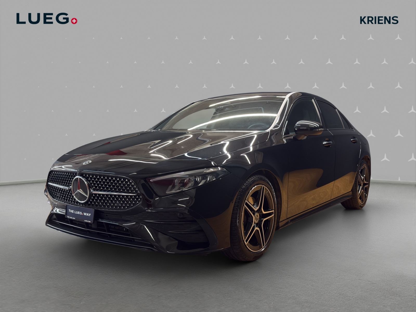 MERCEDES-BENZ A 200 - AMG / Rückfahrkamera / Smartphone Integration / Night-Paket-image-1