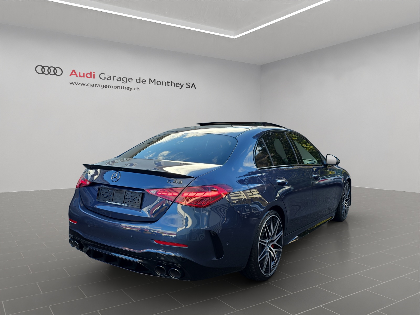 MERCEDES-BENZ C 43 AMG 4 Matic-image-3