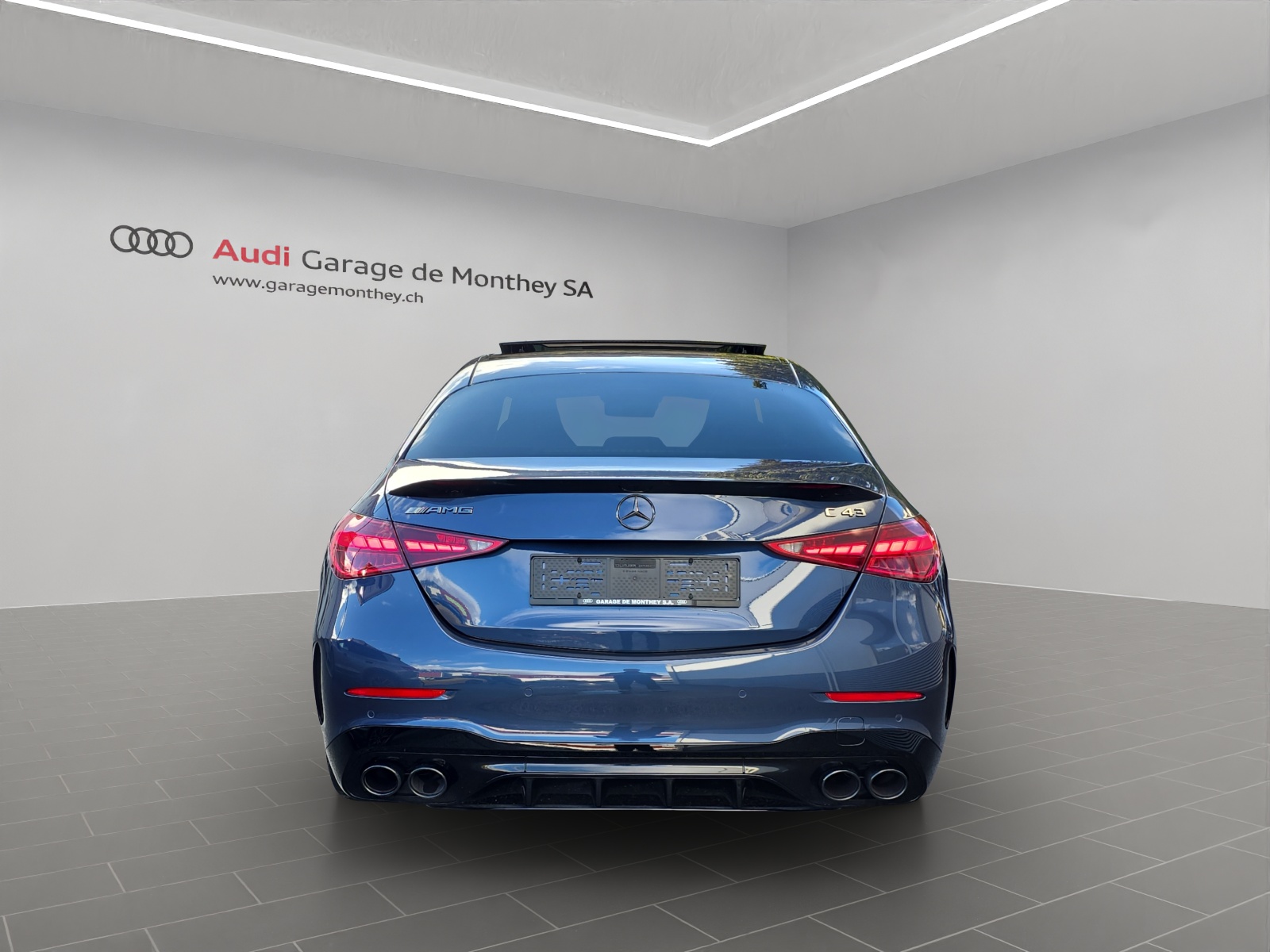 MERCEDES-BENZ C 43 AMG 4 Matic-image-4