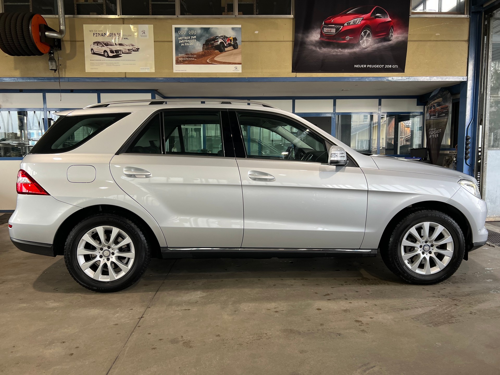 MERCEDES-BENZ ML 350 BlueTEC 4Matic 7G-Tronic-image-7