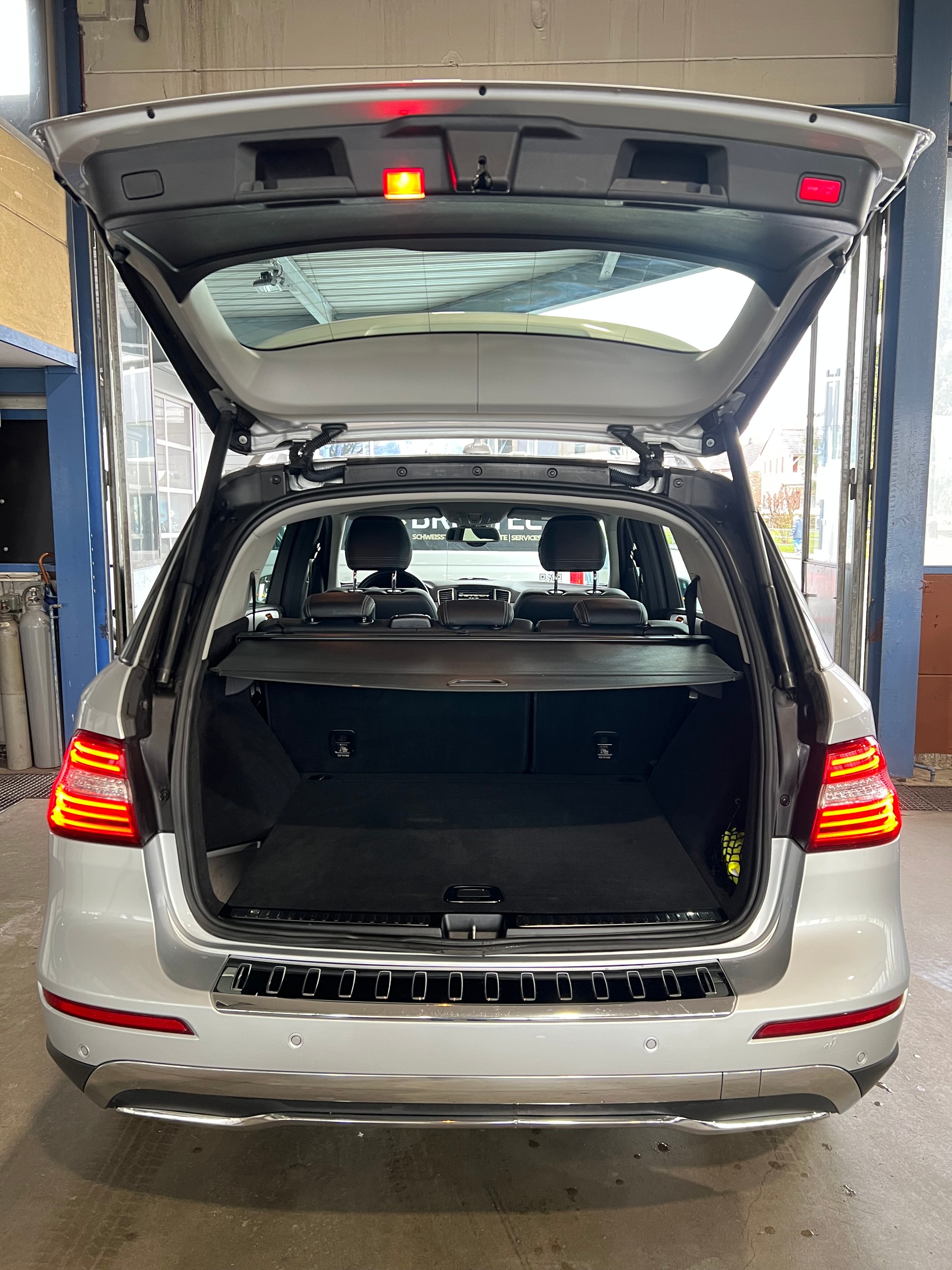 MERCEDES-BENZ ML 350 BlueTEC 4Matic 7G-Tronic-image-4